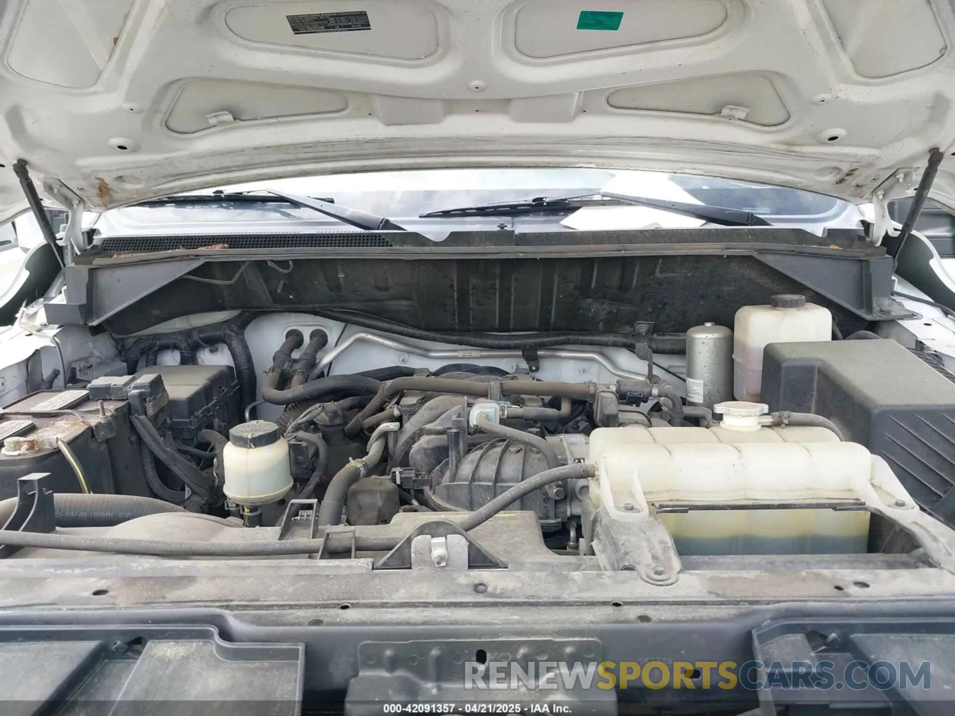 10 Photograph of a damaged car 1N6AF0LY9MN802430 NISSAN NV CARGO NV3500 HD 2021