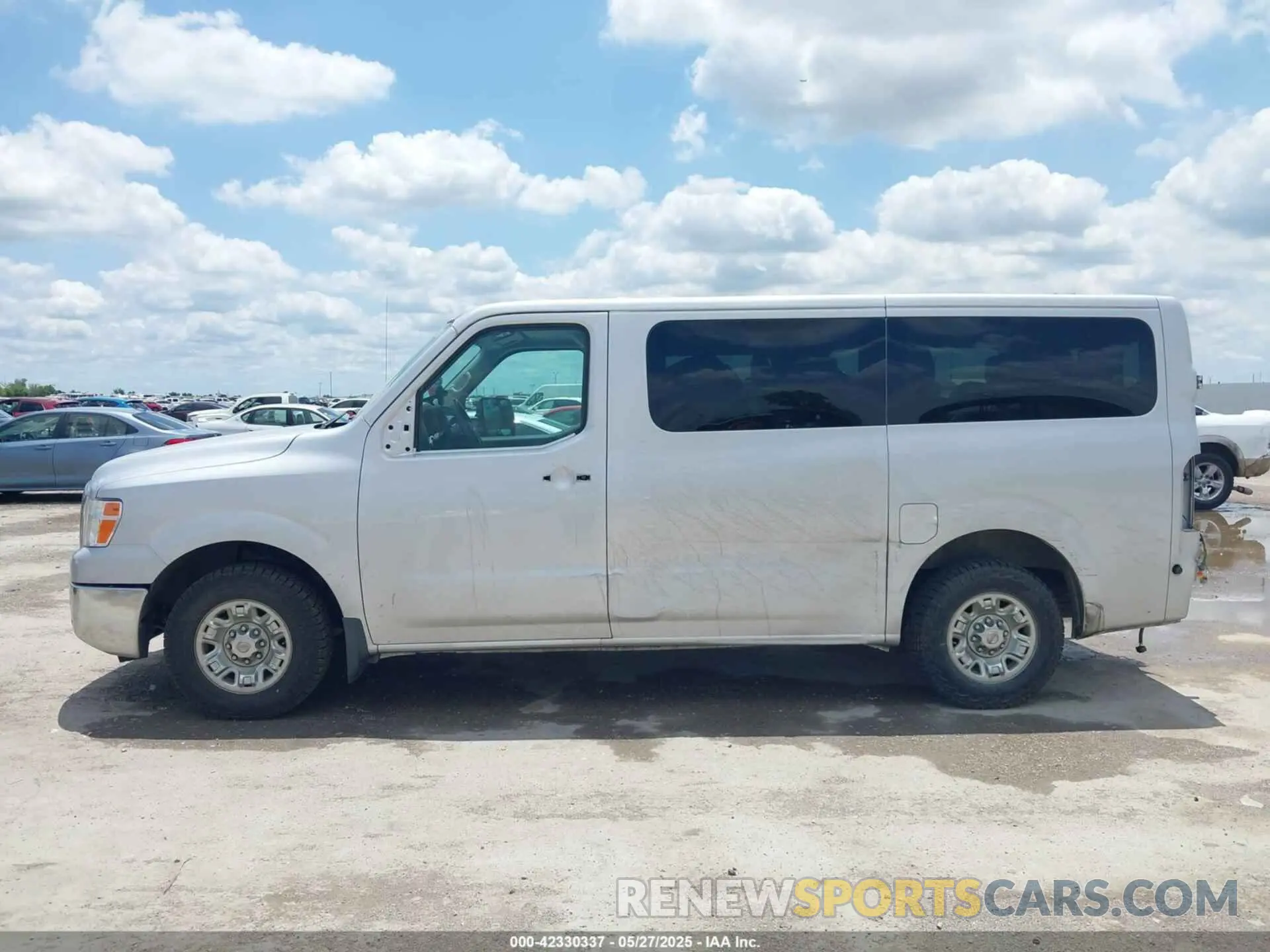 14 Photograph of a damaged car 5BZAF0AA2KN852771 NISSAN NV PASSENGER NV3500 HD 2019