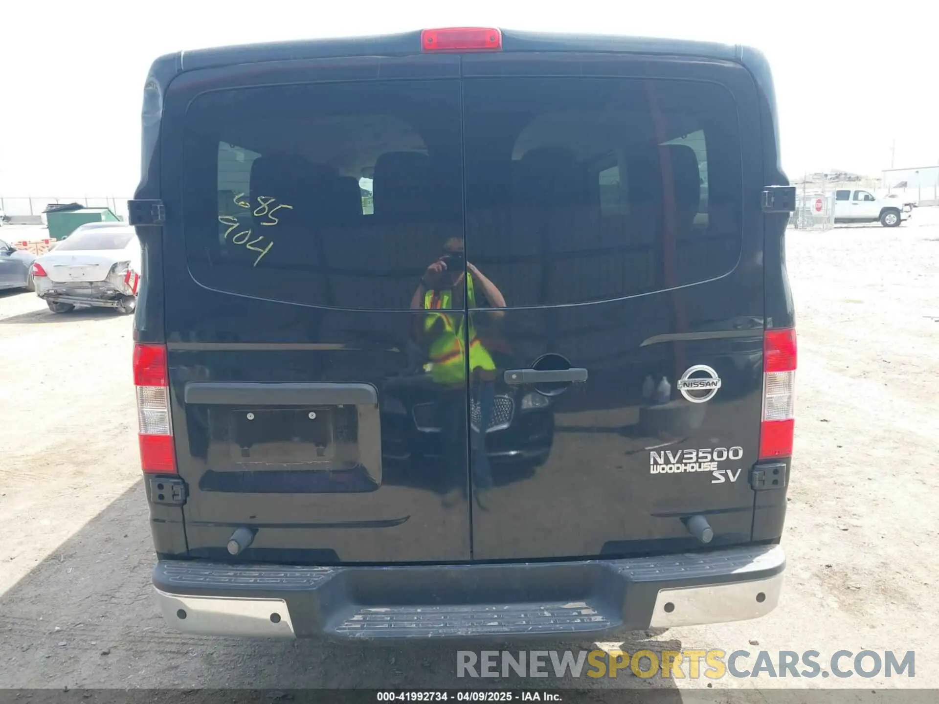 16 Photograph of a damaged car 5BZBF0AA6KN851451 NISSAN NV PASSENGER NV3500 HD 2019