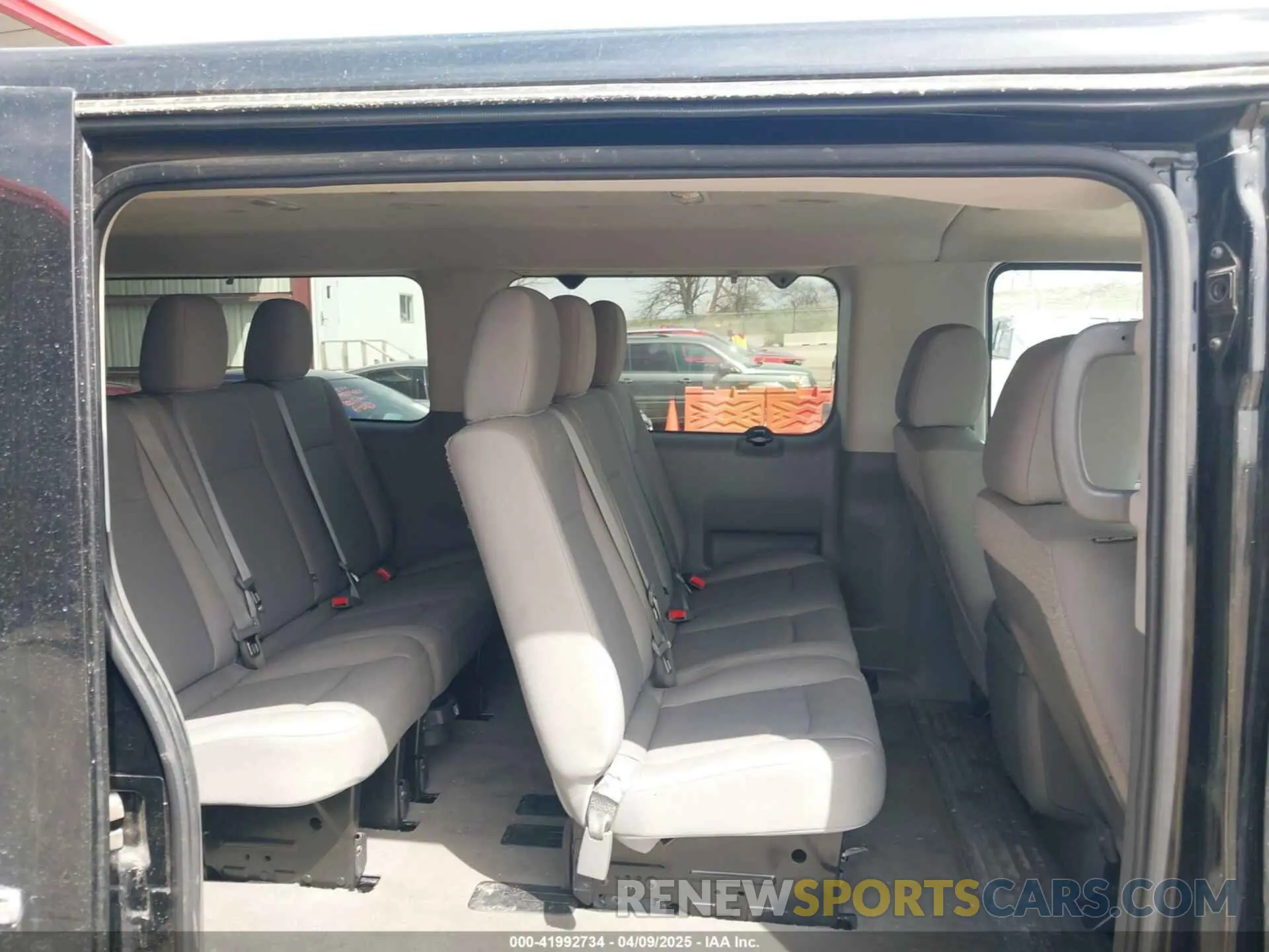 8 Photograph of a damaged car 5BZBF0AA6KN851451 NISSAN NV PASSENGER NV3500 HD 2019