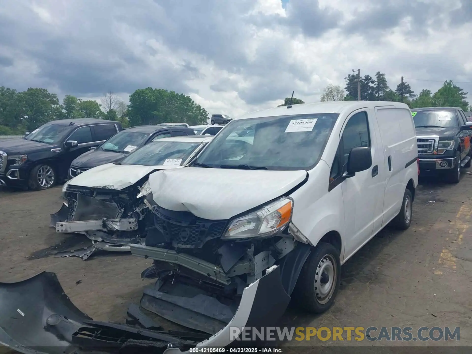 2 Photograph of a damaged car 3N6CM0KN0KK701673 NISSAN NV200 2019