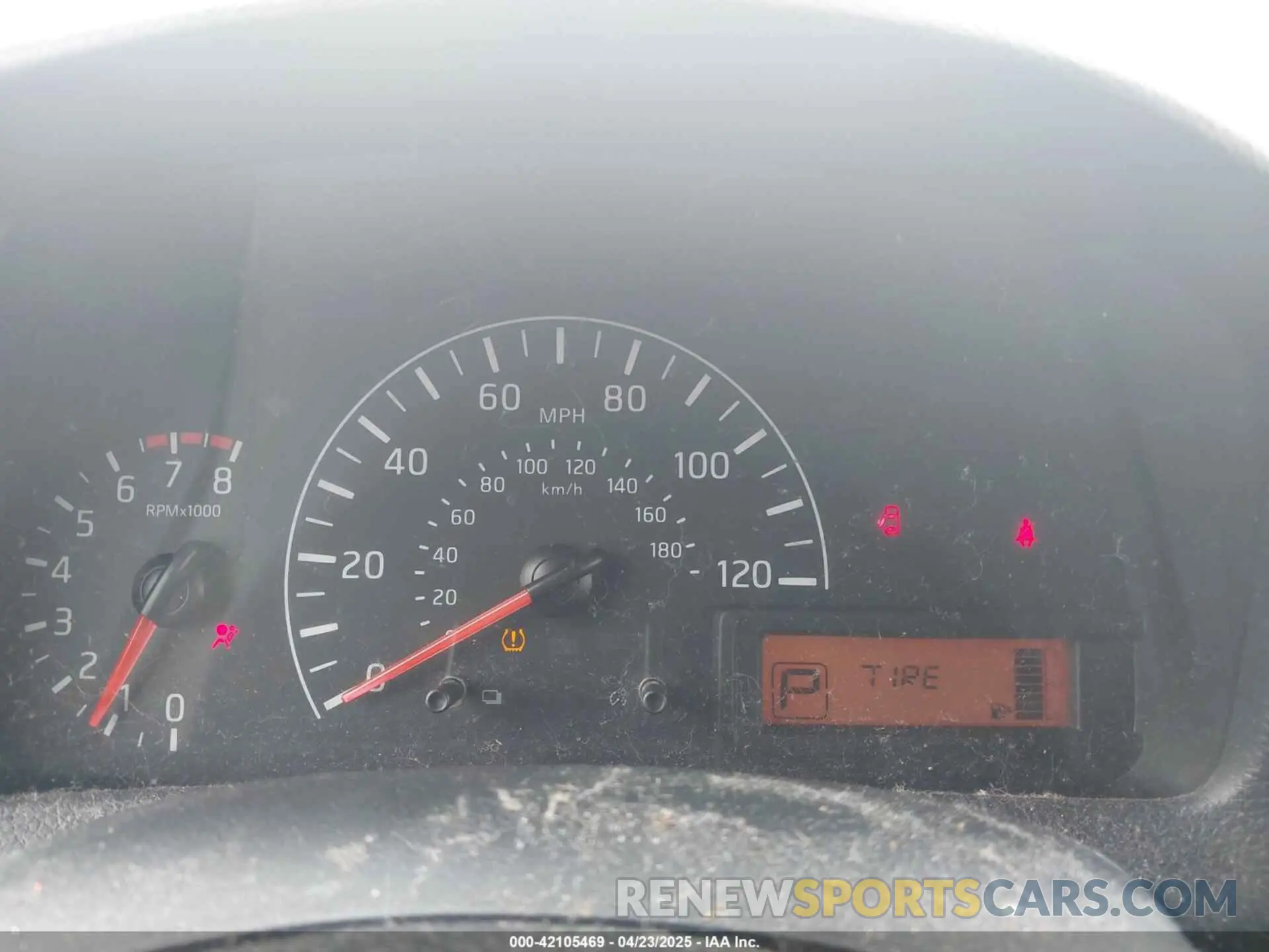 7 Photograph of a damaged car 3N6CM0KN0KK701673 NISSAN NV200 2019