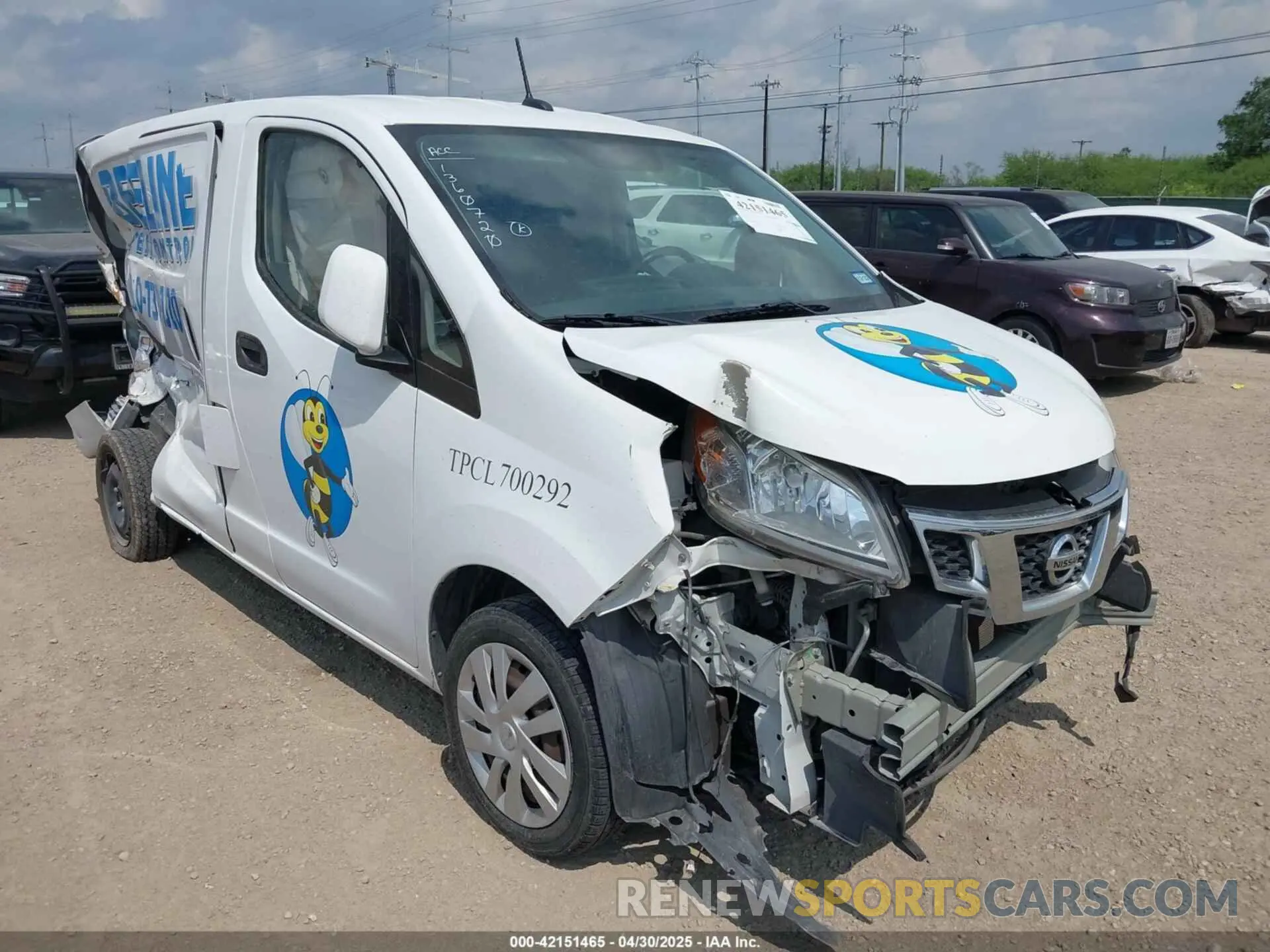 1 Photograph of a damaged car 3N6CM0KN1KK691705 NISSAN NV200 2019
