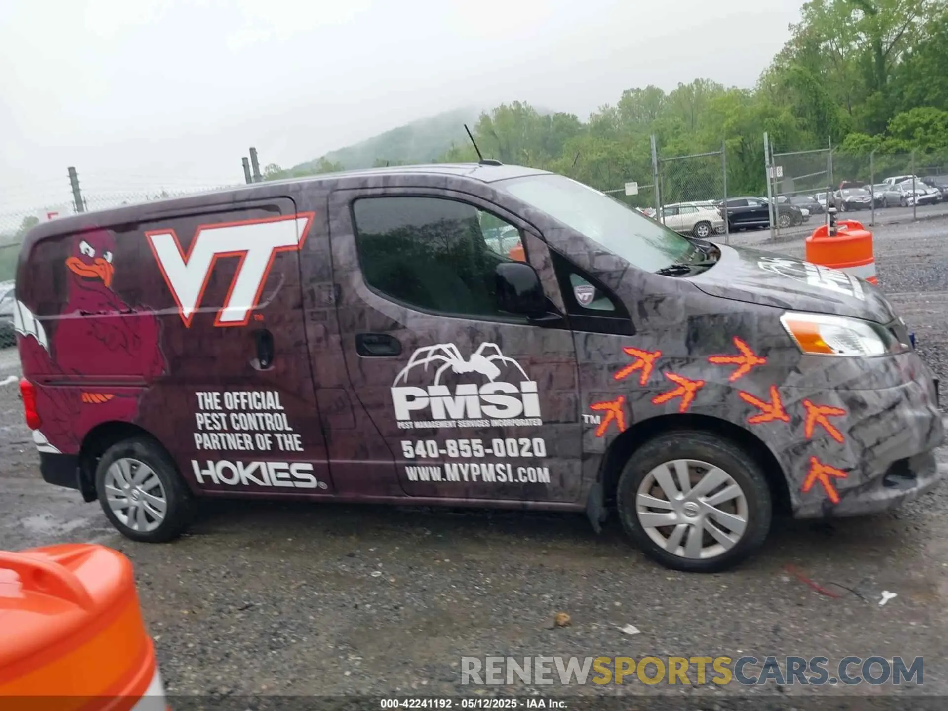 13 Photograph of a damaged car 3N6CM0KN1KK691980 NISSAN NV200 2019
