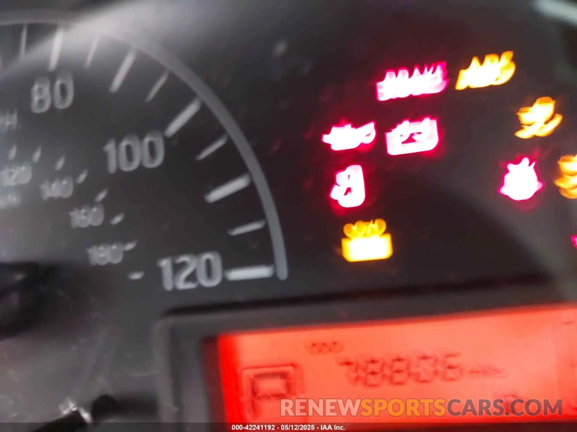 15 Photograph of a damaged car 3N6CM0KN1KK691980 NISSAN NV200 2019