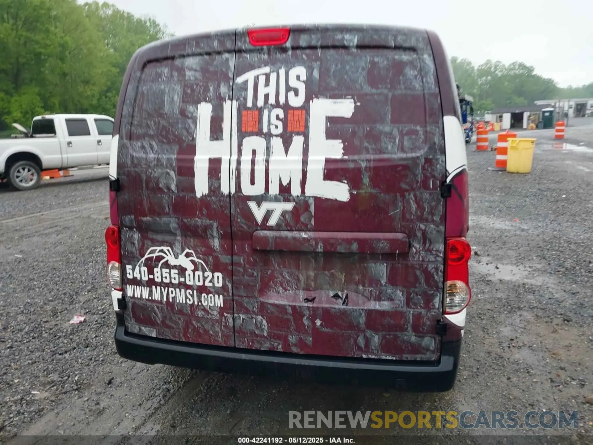 16 Photograph of a damaged car 3N6CM0KN1KK691980 NISSAN NV200 2019