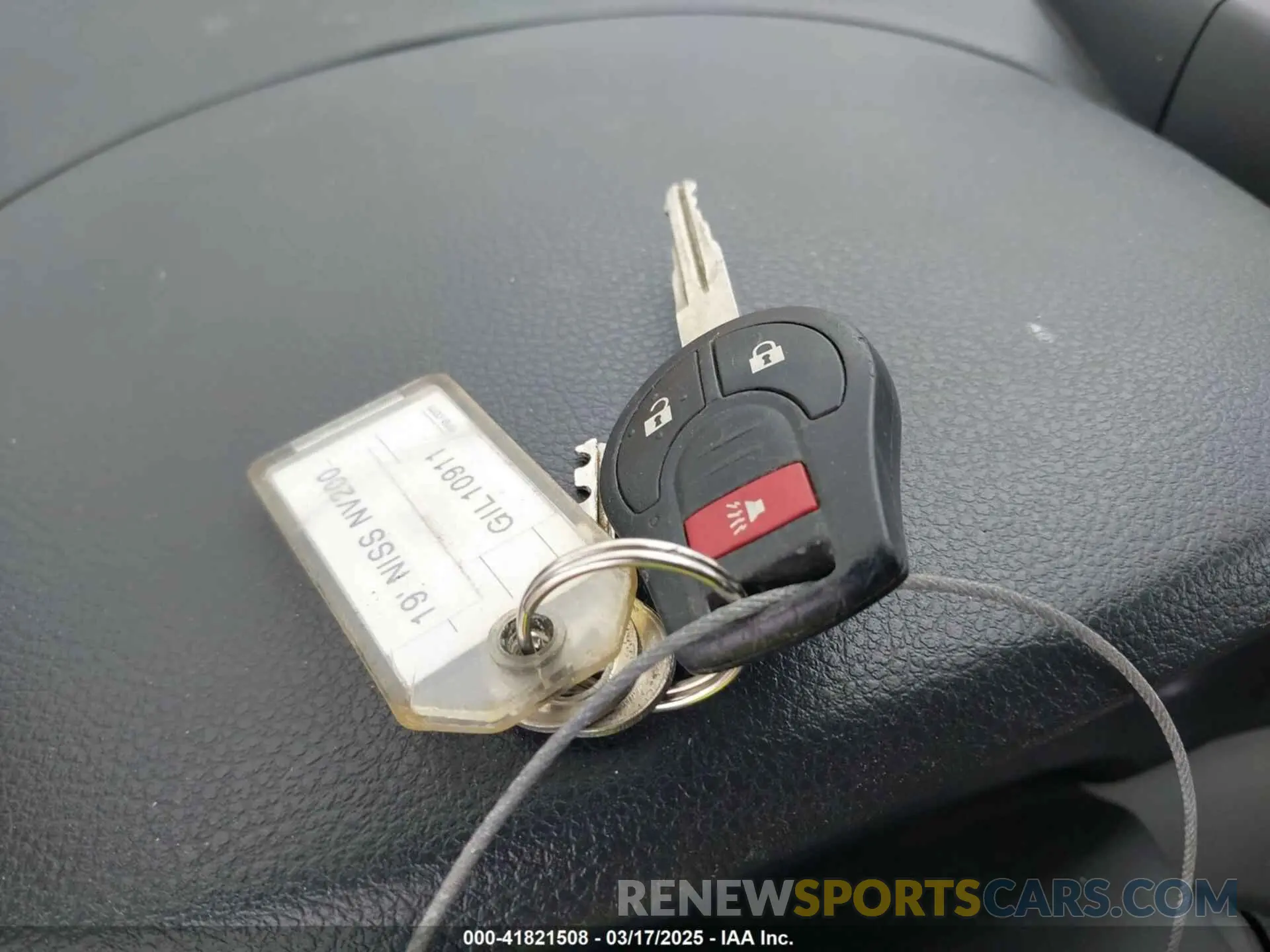 11 Photograph of a damaged car 3N6CM0KN1KK699268 NISSAN NV200 2019