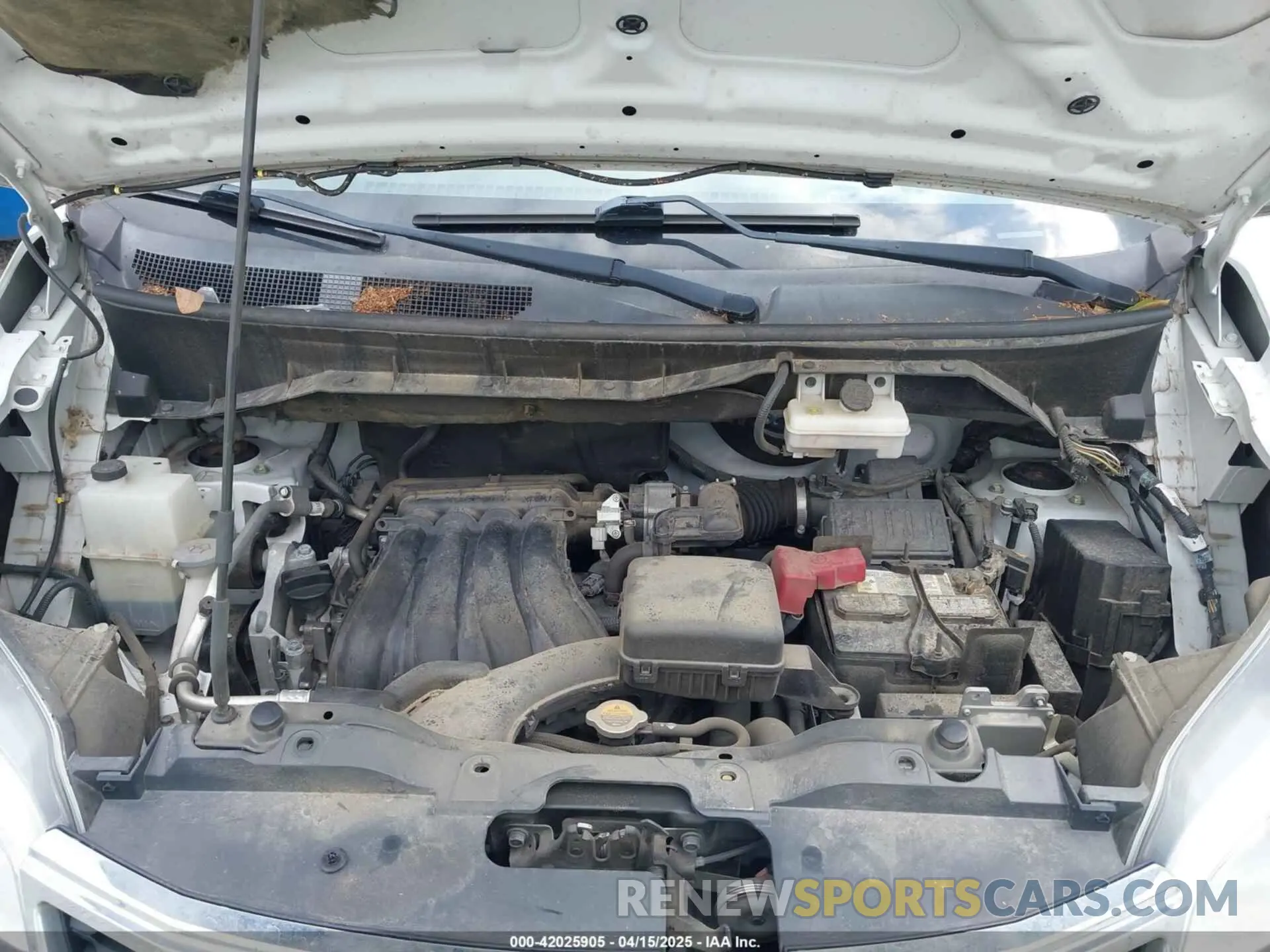 10 Photograph of a damaged car 3N6CM0KN1KK711189 NISSAN NV200 2019