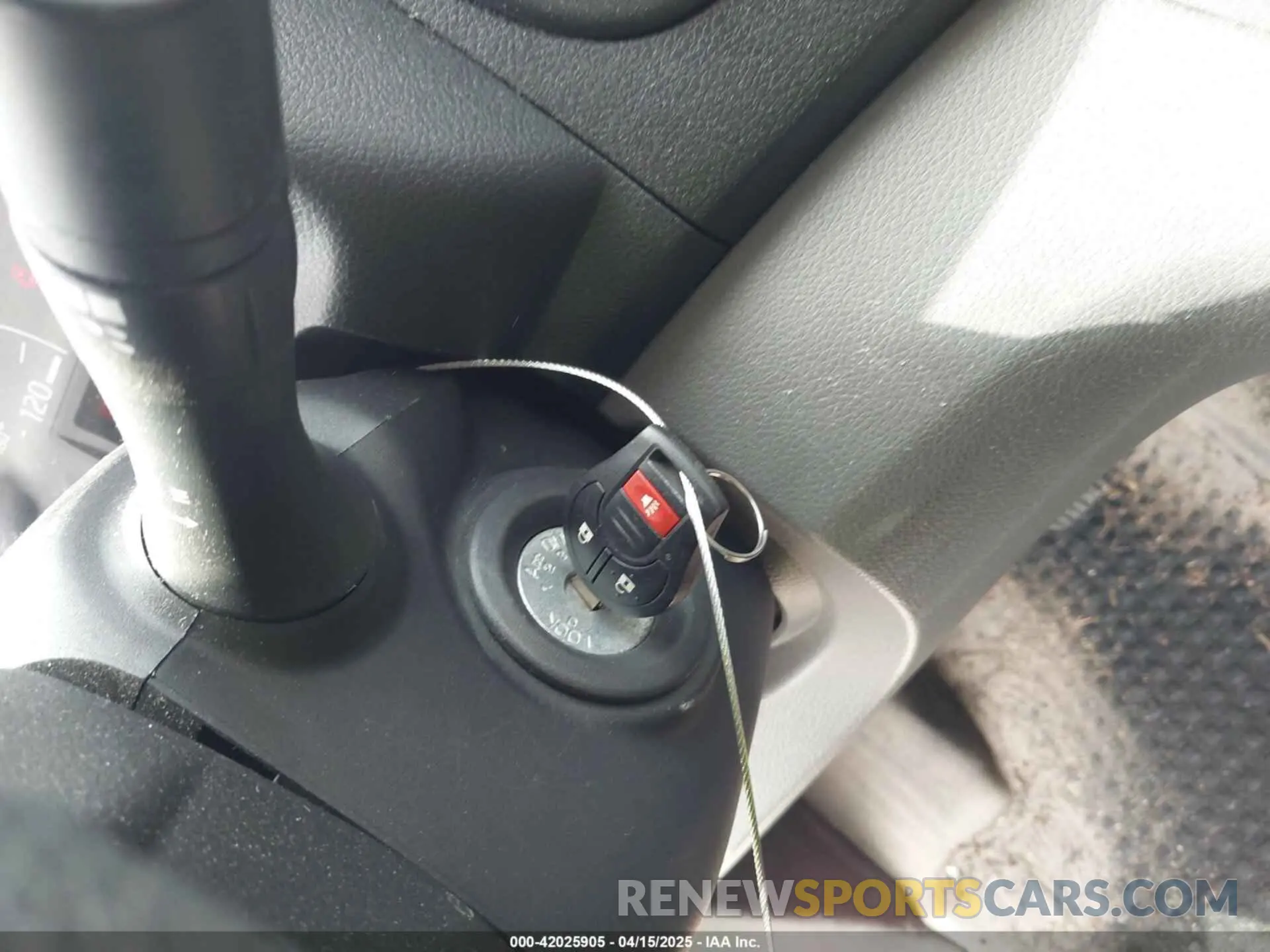 11 Photograph of a damaged car 3N6CM0KN1KK711189 NISSAN NV200 2019