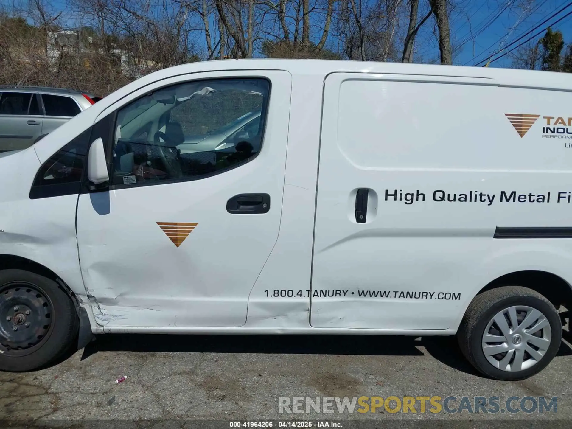 14 Photograph of a damaged car 3N6CM0KN2KK695570 NISSAN NV200 2019