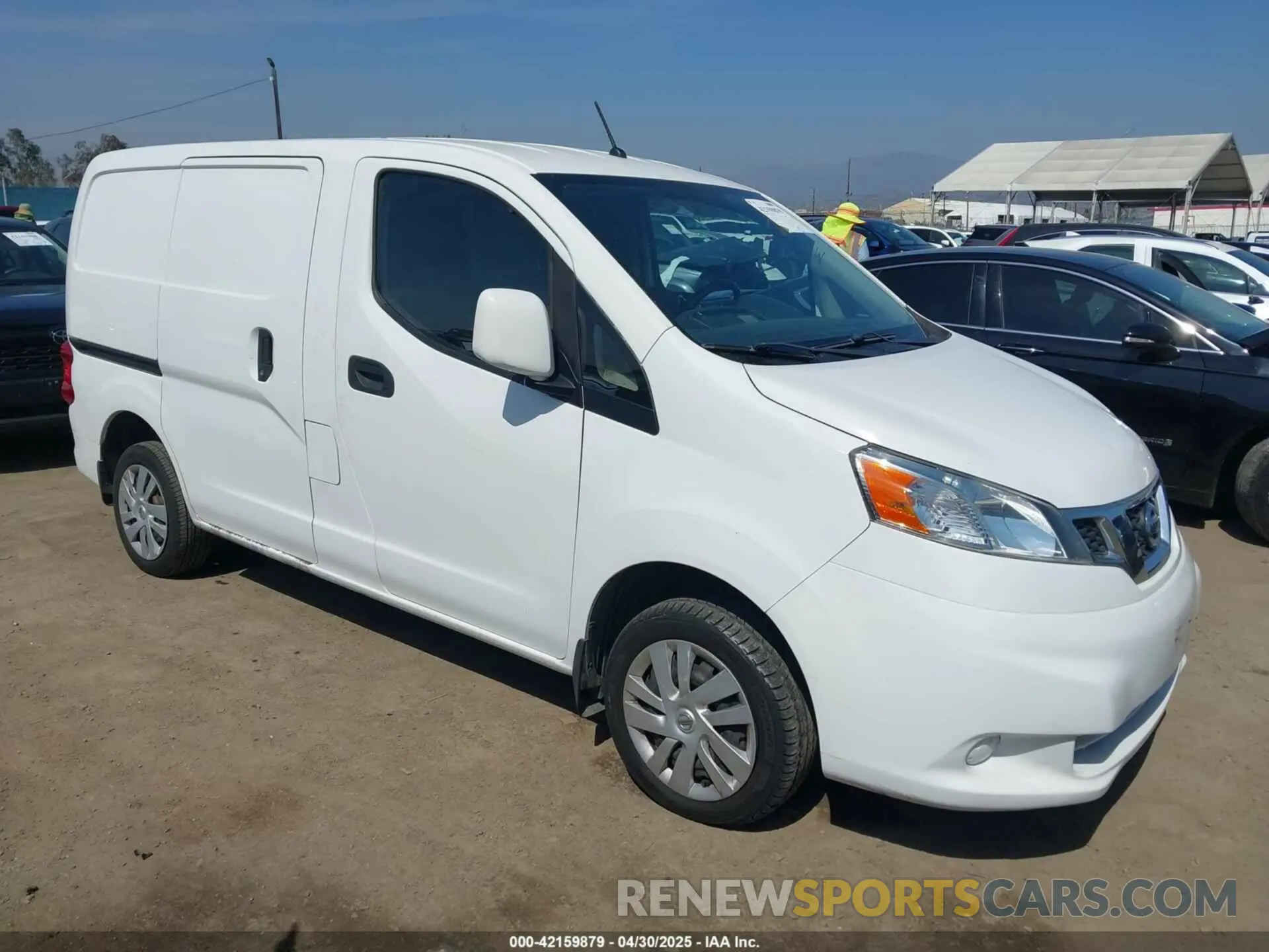 1 Photograph of a damaged car 3N6CM0KN2KK703179 NISSAN NV200 2019