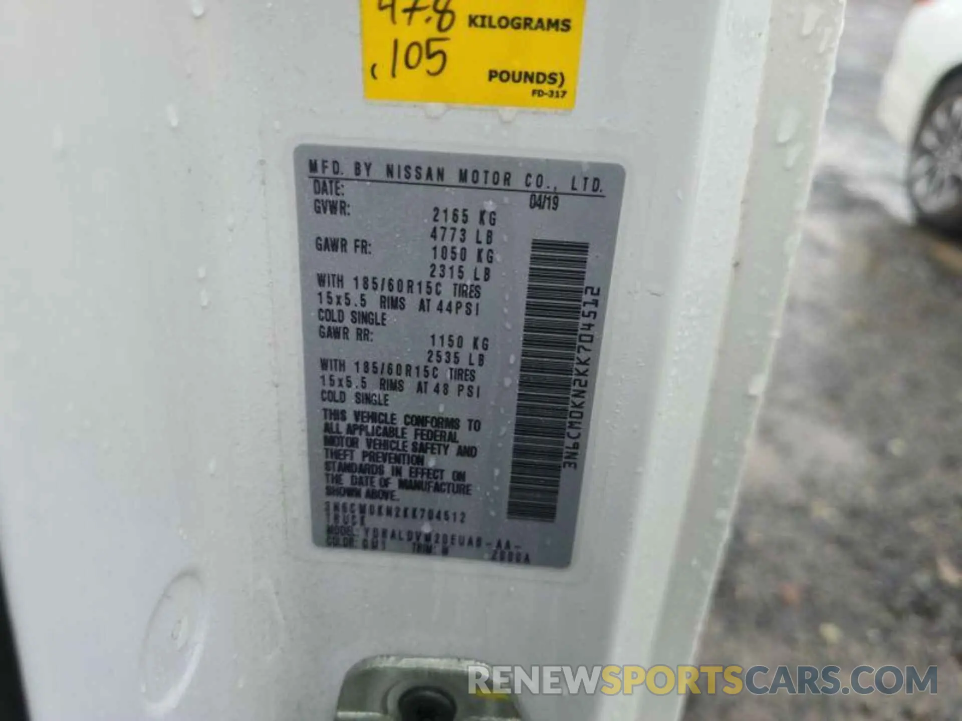 29 Photograph of a damaged car 3N6CM0KN2KK704512 NISSAN NV200 2019