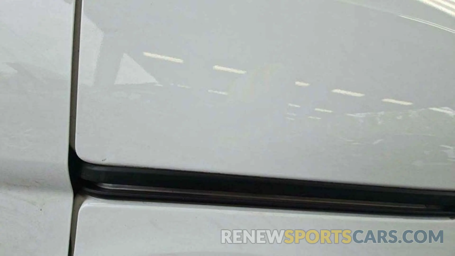 4 Photograph of a damaged car 3N6CM0KN2KK704512 NISSAN NV200 2019