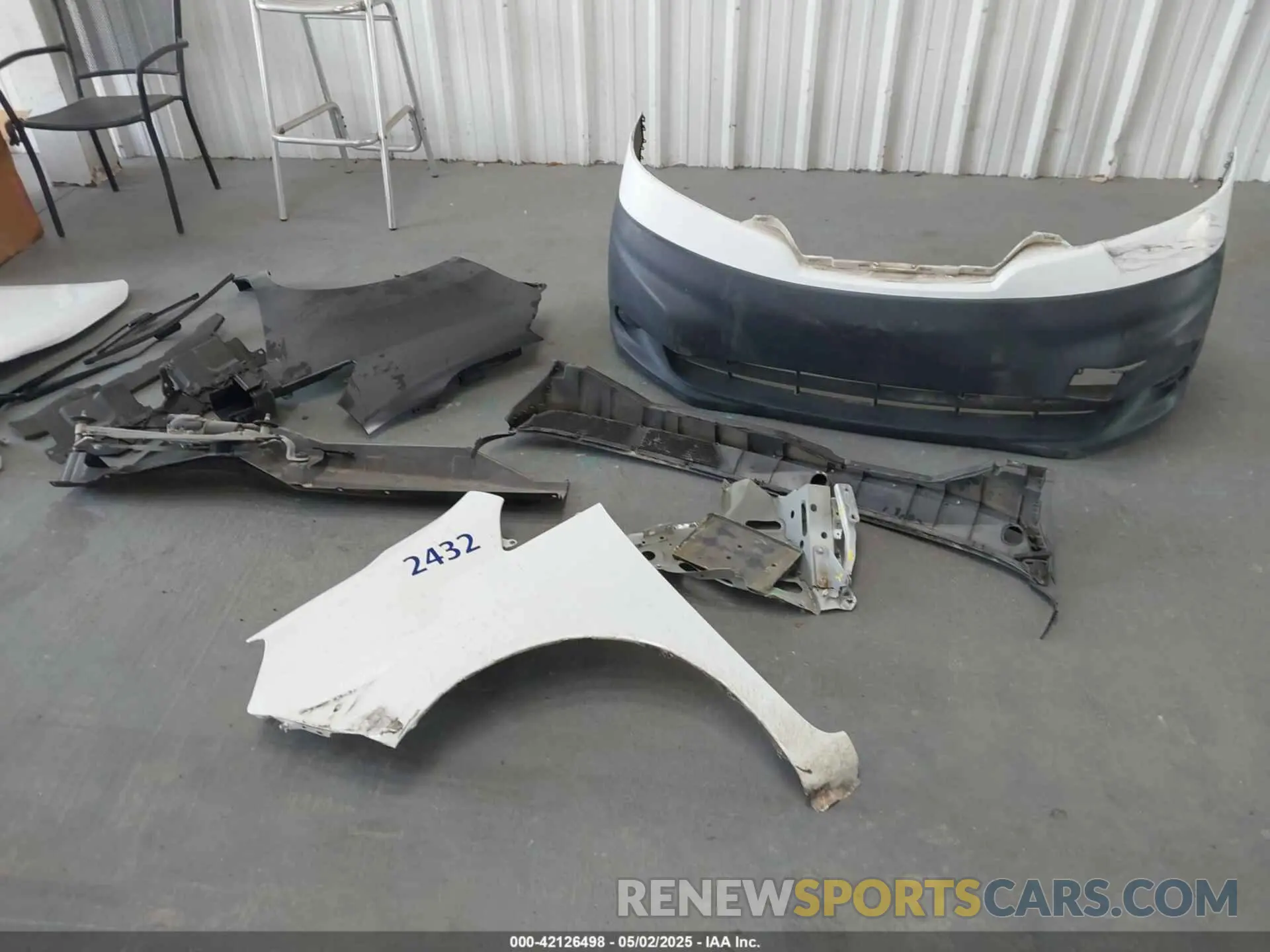 12 Photograph of a damaged car 3N6CM0KN2KK710598 NISSAN NV200 2019