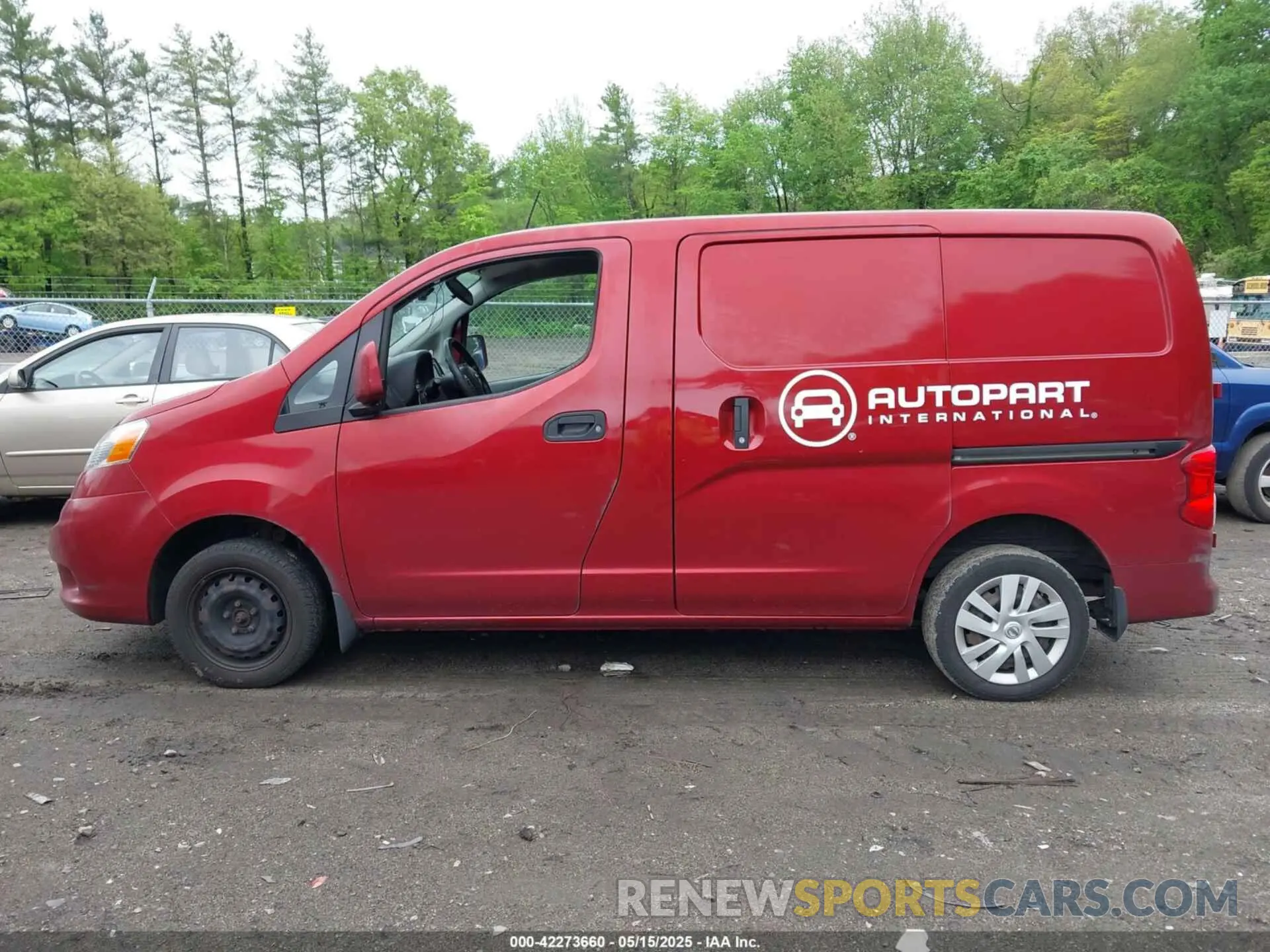 14 Photograph of a damaged car 3N6CM0KN3KK694587 NISSAN NV200 2019