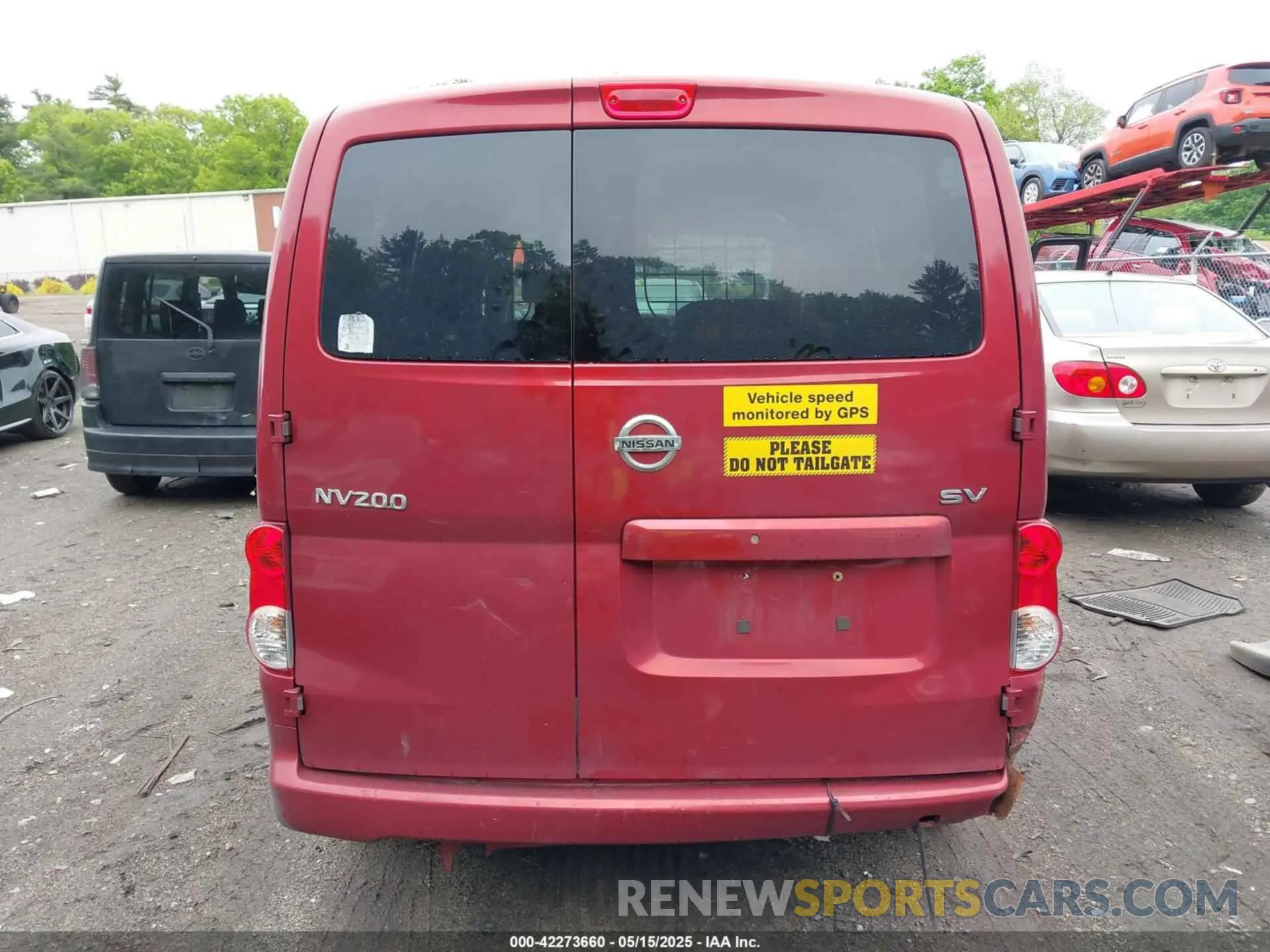 16 Photograph of a damaged car 3N6CM0KN3KK694587 NISSAN NV200 2019
