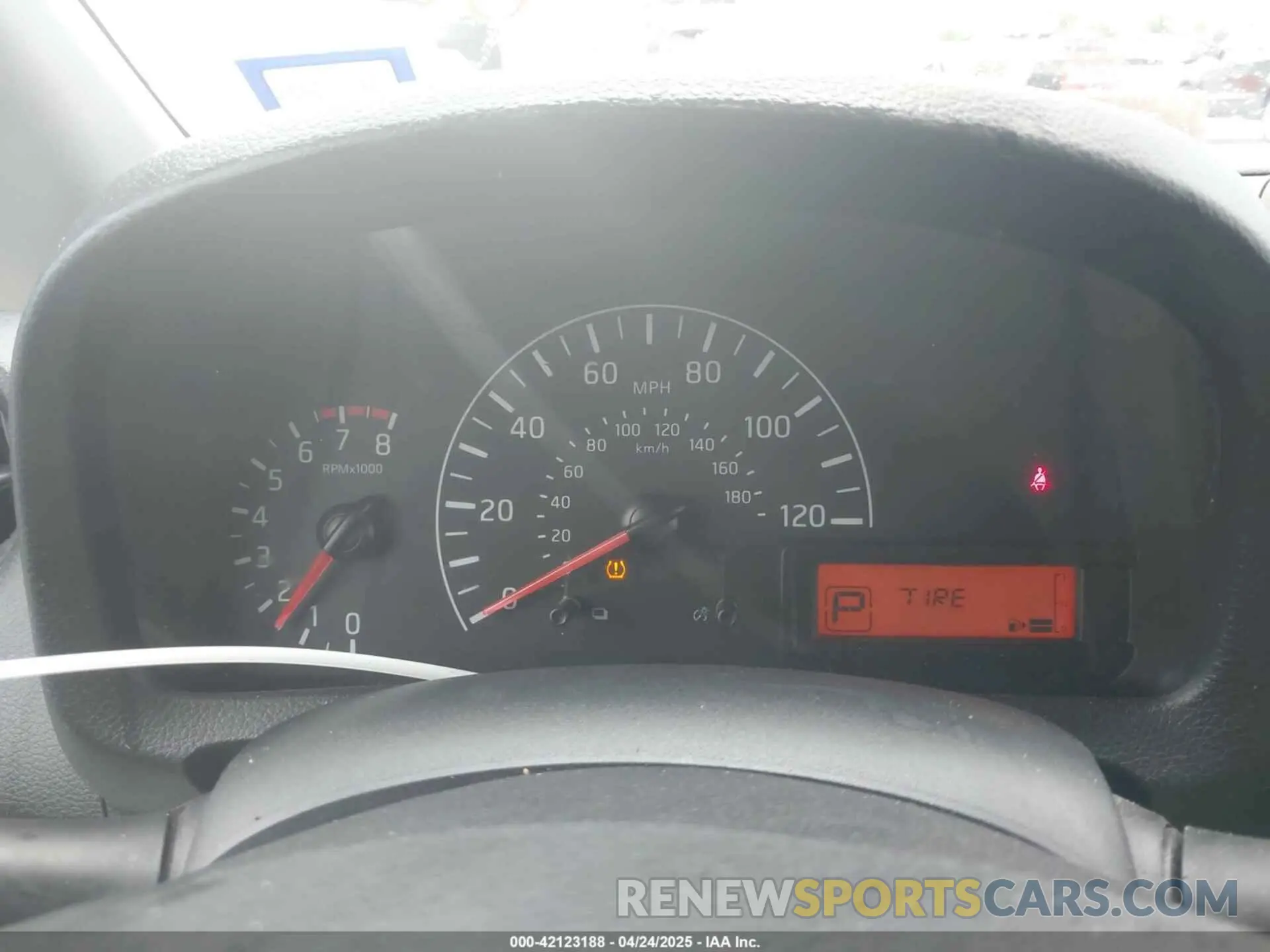 7 Photograph of a damaged car 3N6CM0KN3KK699370 NISSAN NV200 2019