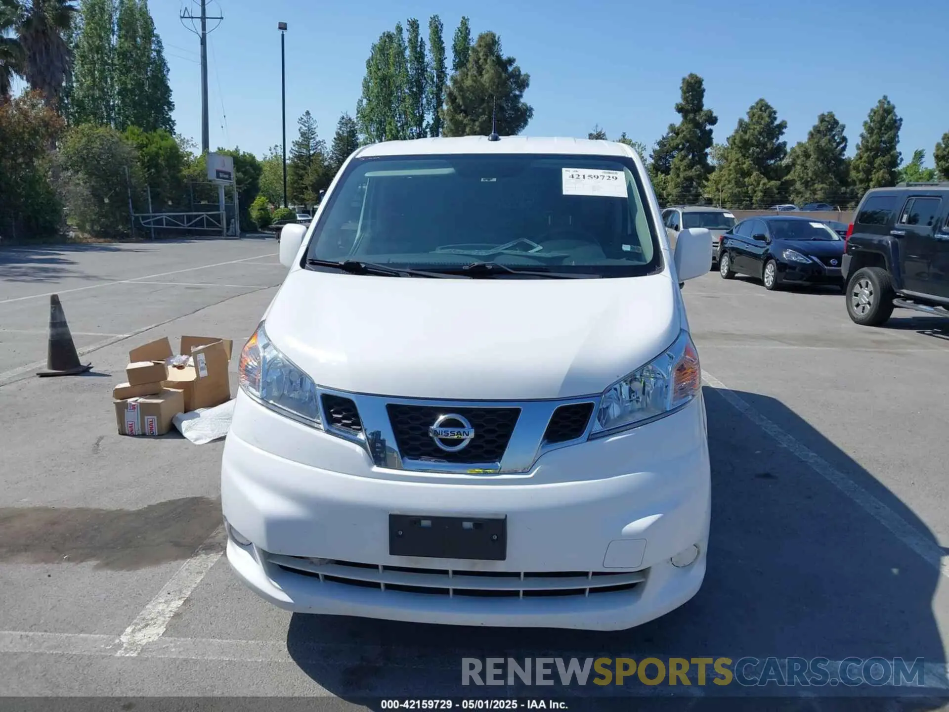 12 Photograph of a damaged car 3N6CM0KN3KK709976 NISSAN NV200 2019