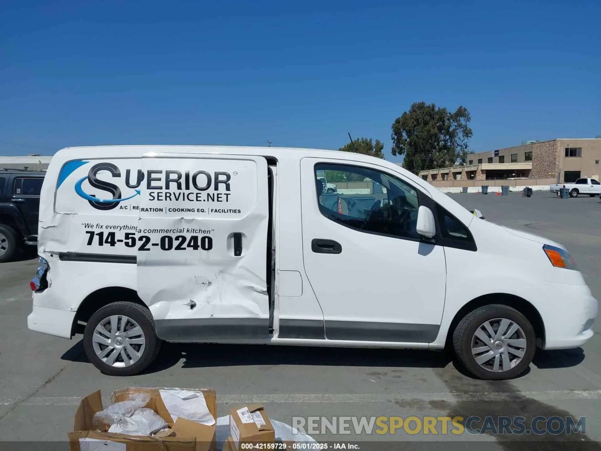 13 Photograph of a damaged car 3N6CM0KN3KK709976 NISSAN NV200 2019