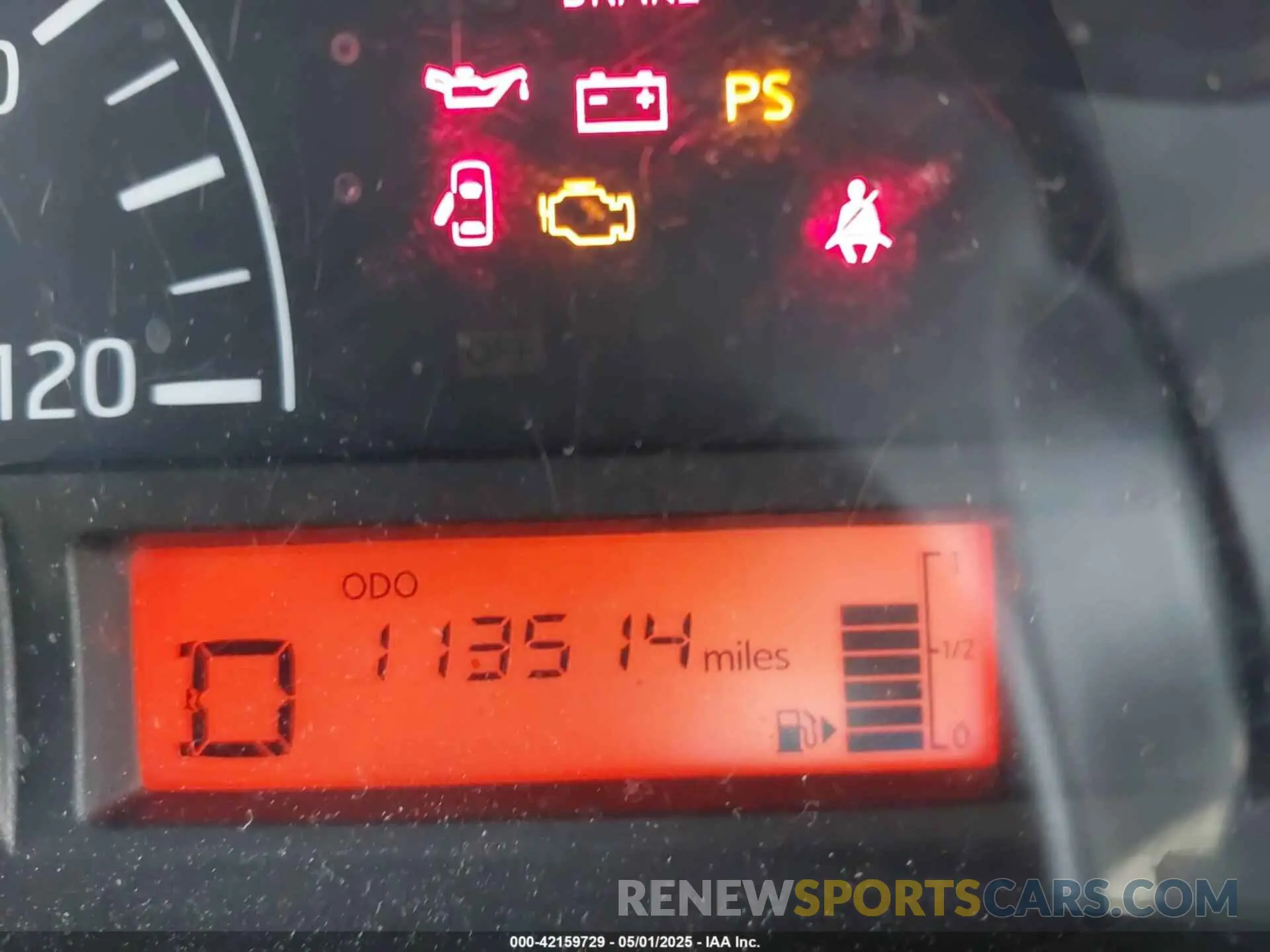 15 Photograph of a damaged car 3N6CM0KN3KK709976 NISSAN NV200 2019