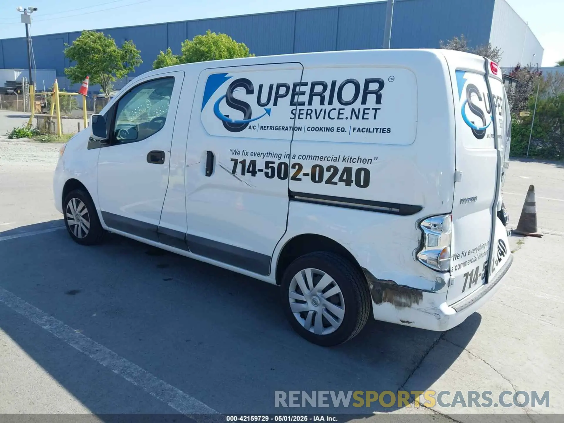 3 Photograph of a damaged car 3N6CM0KN3KK709976 NISSAN NV200 2019