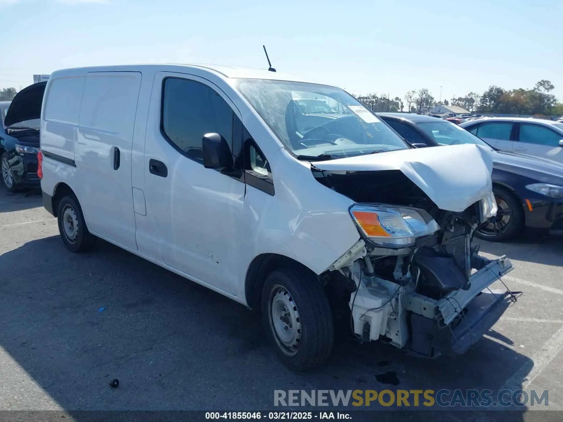 1 Photograph of a damaged car 3N6CM0KN4KK690564 NISSAN NV200 2019