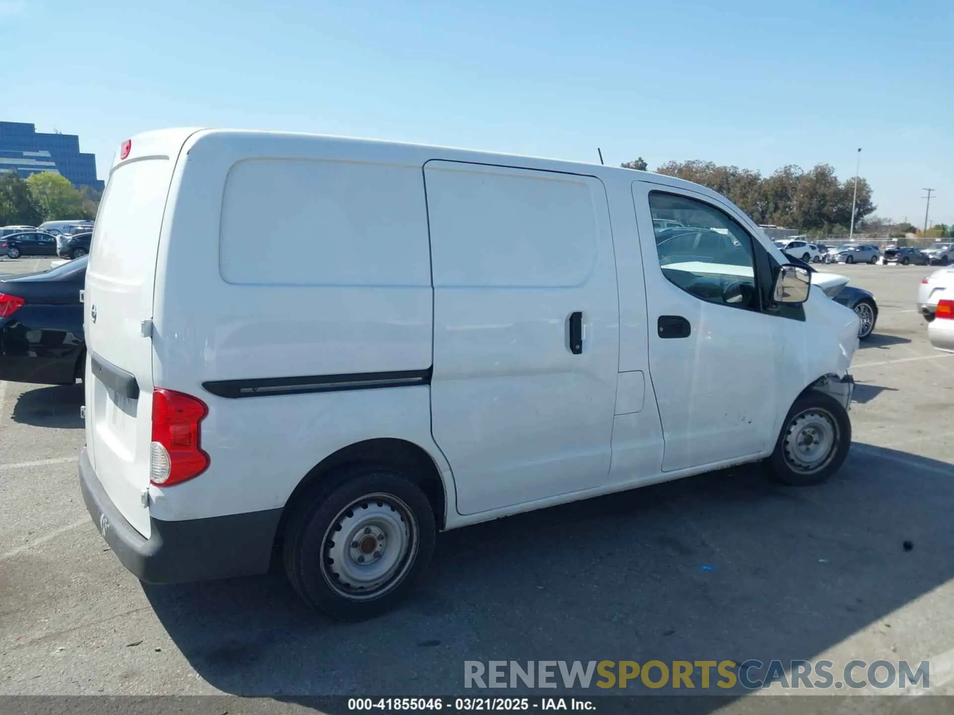 14 Photograph of a damaged car 3N6CM0KN4KK690564 NISSAN NV200 2019