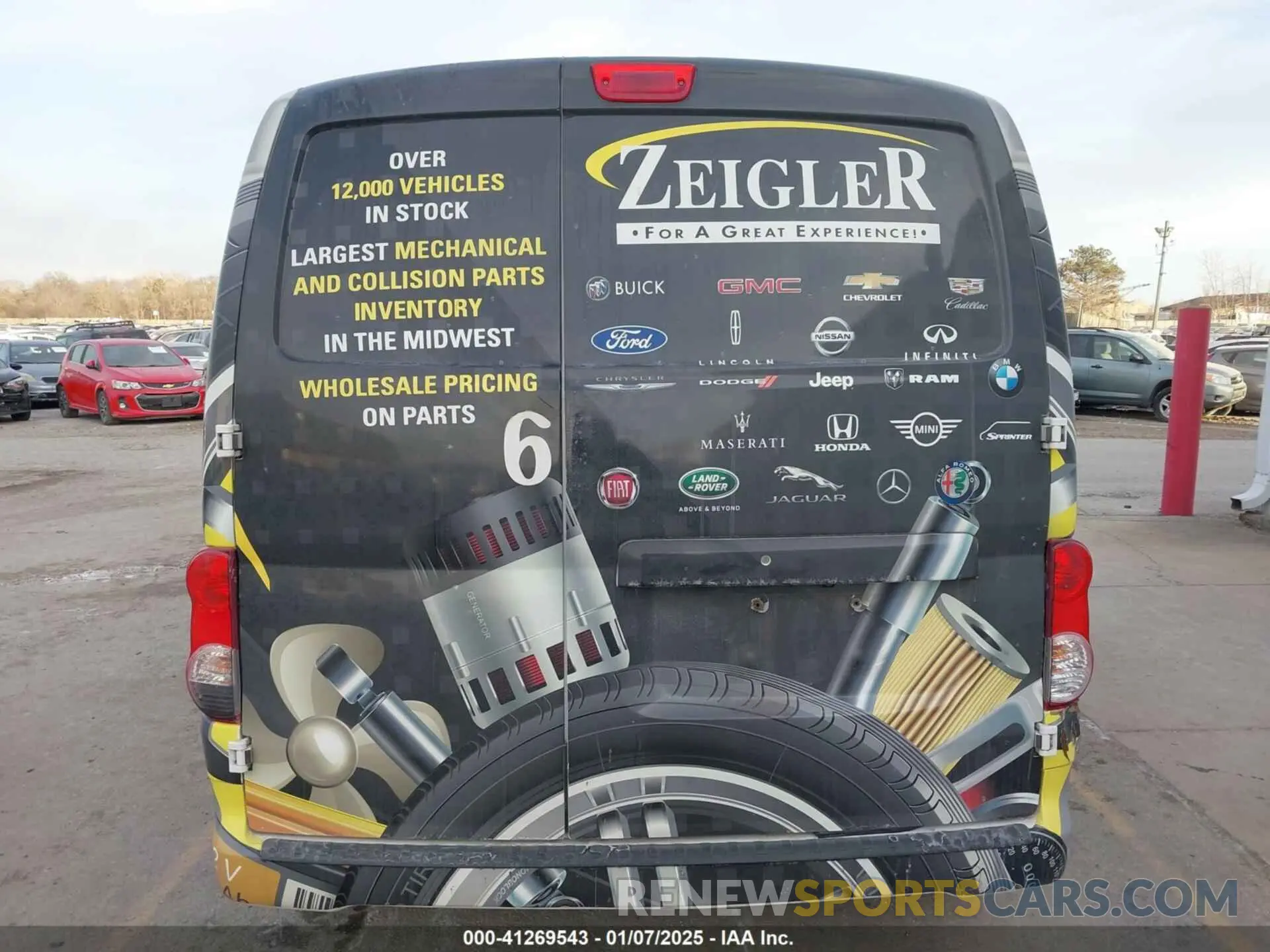 16 Photograph of a damaged car 3N6CM0KN4KK708965 NISSAN NV200 2019