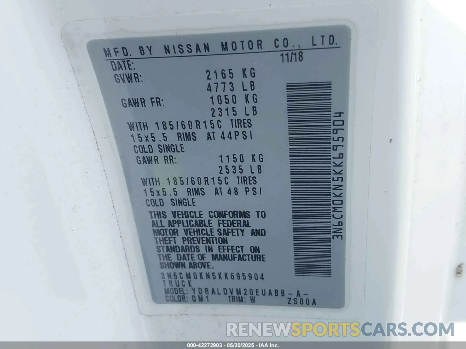 9 Photograph of a damaged car 3N6CM0KN5KK695904 NISSAN NV200 2019