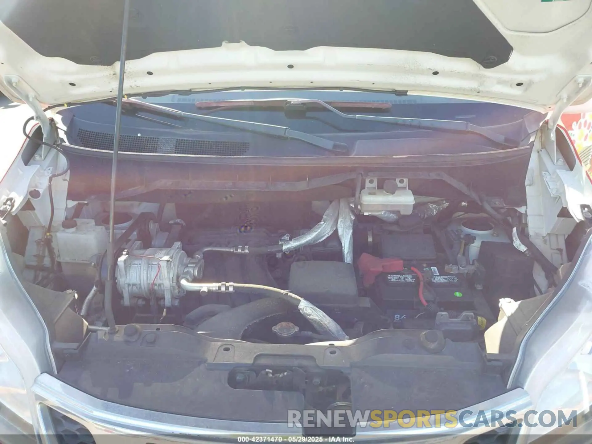 10 Photograph of a damaged car 3N6CM0KN5KK699449 NISSAN NV200 2019