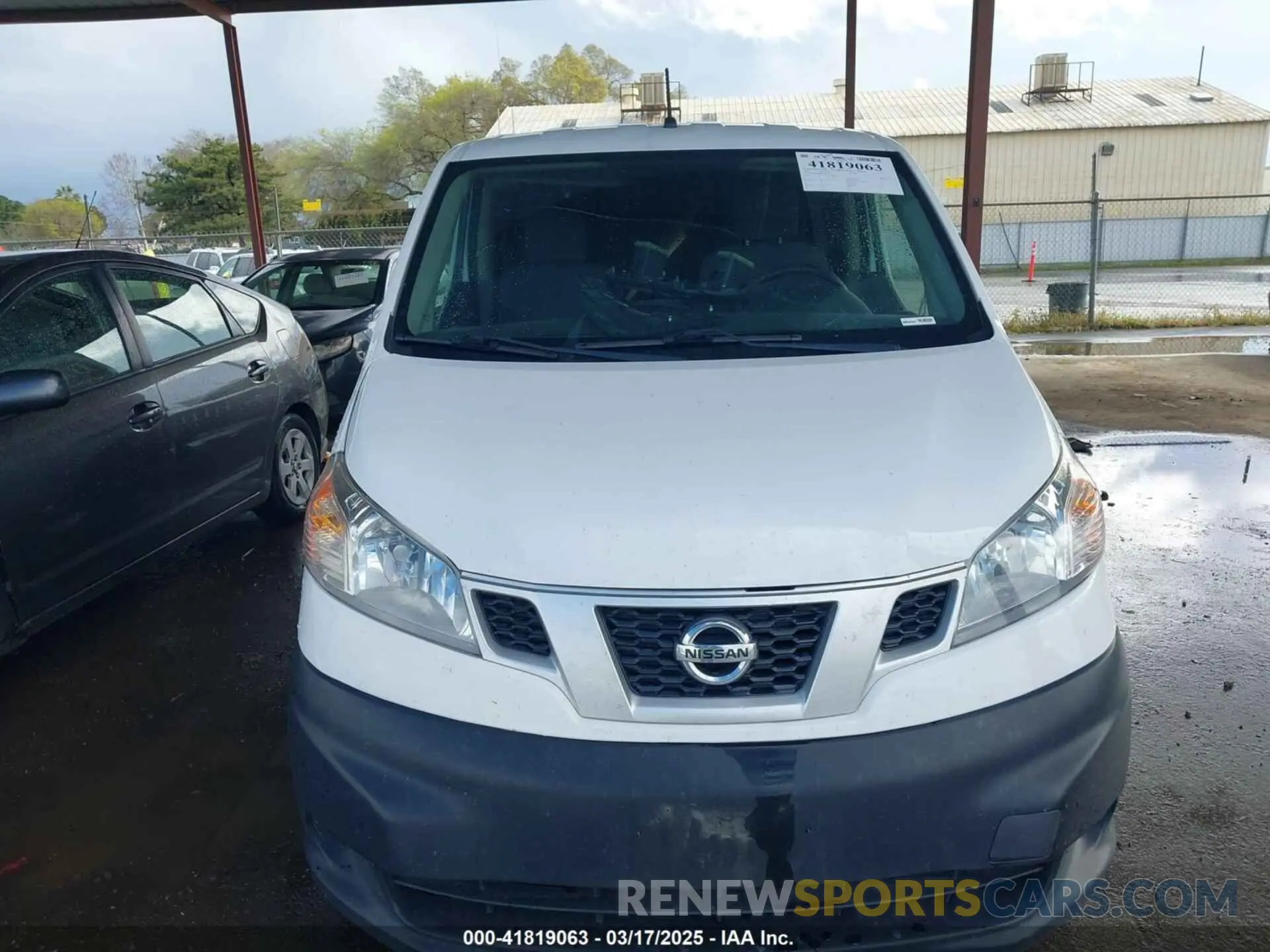 12 Photograph of a damaged car 3N6CM0KN5KK702303 NISSAN NV200 2019