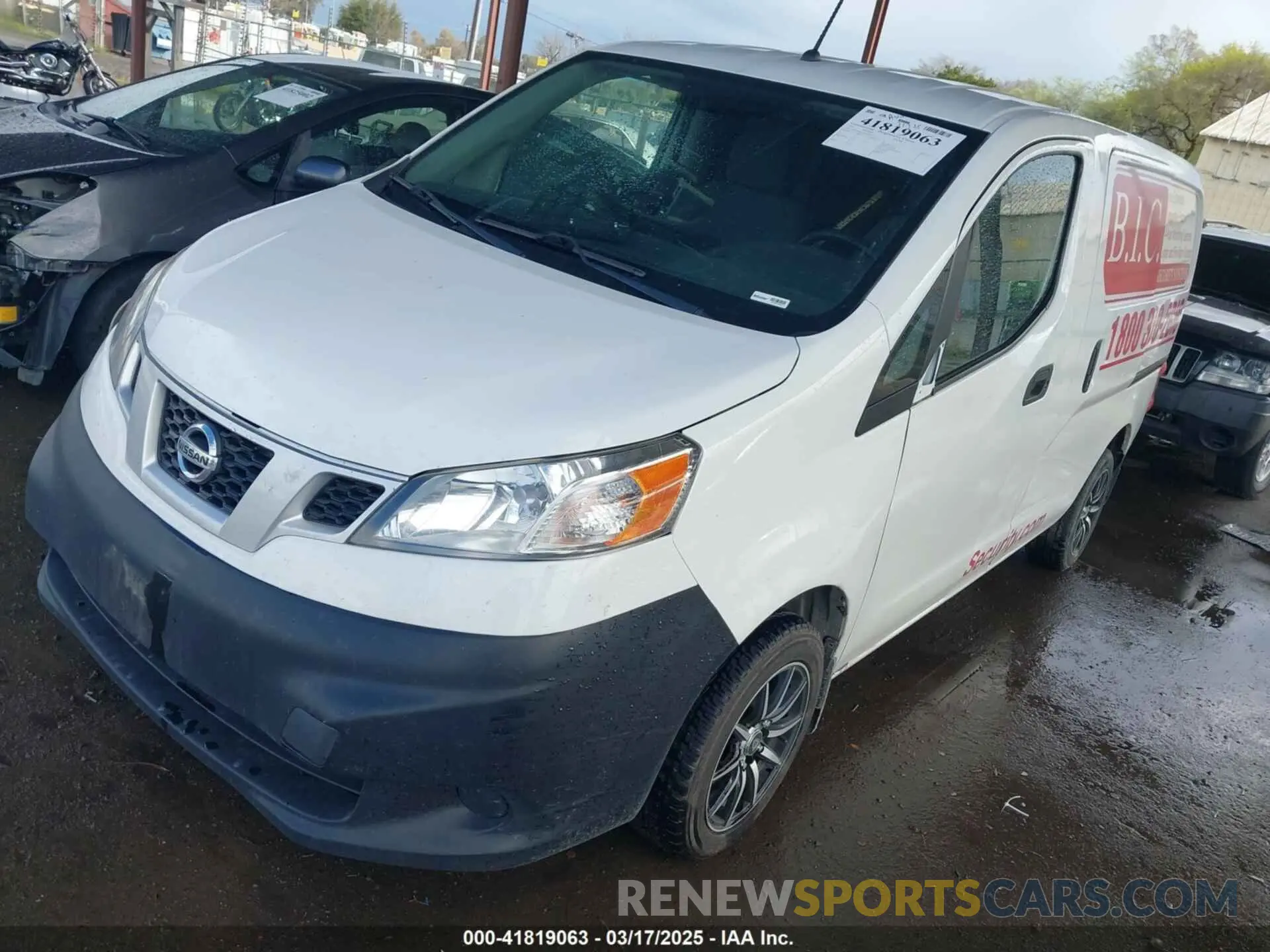 2 Photograph of a damaged car 3N6CM0KN5KK702303 NISSAN NV200 2019