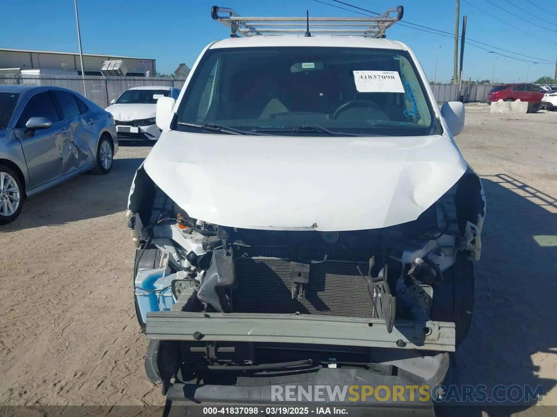13 Photograph of a damaged car 3N6CM0KN5KK708621 NISSAN NV200 2019