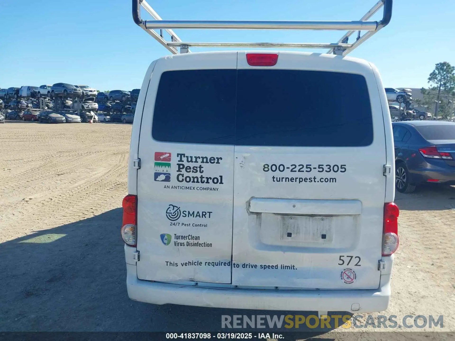 17 Photograph of a damaged car 3N6CM0KN5KK708621 NISSAN NV200 2019