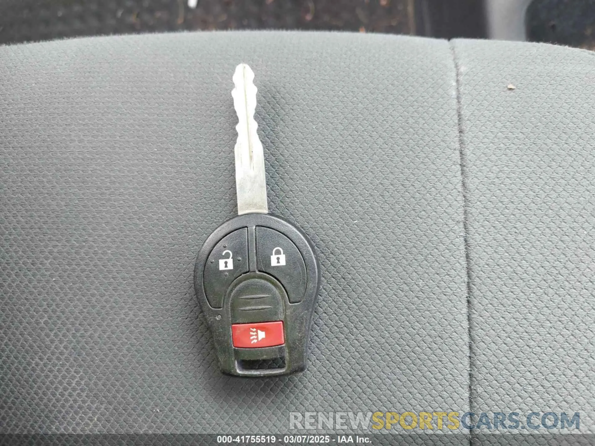 11 Photograph of a damaged car 3N6CM0KN6KK691375 NISSAN NV200 2019