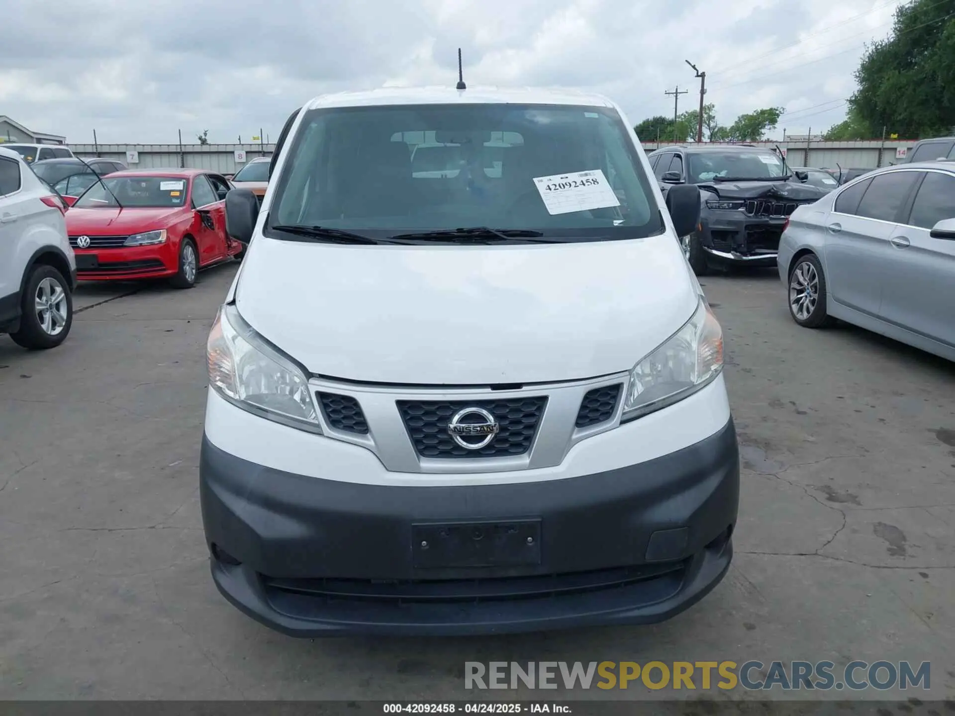 13 Photograph of a damaged car 3N6CM0KN7KK690431 NISSAN NV200 2019