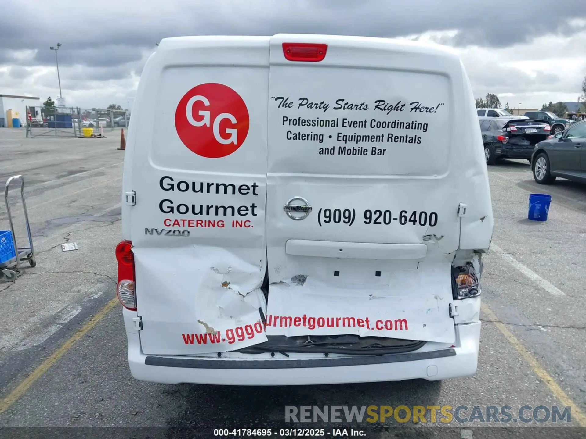 16 Photograph of a damaged car 3N6CM0KN9KK694173 NISSAN NV200 2019
