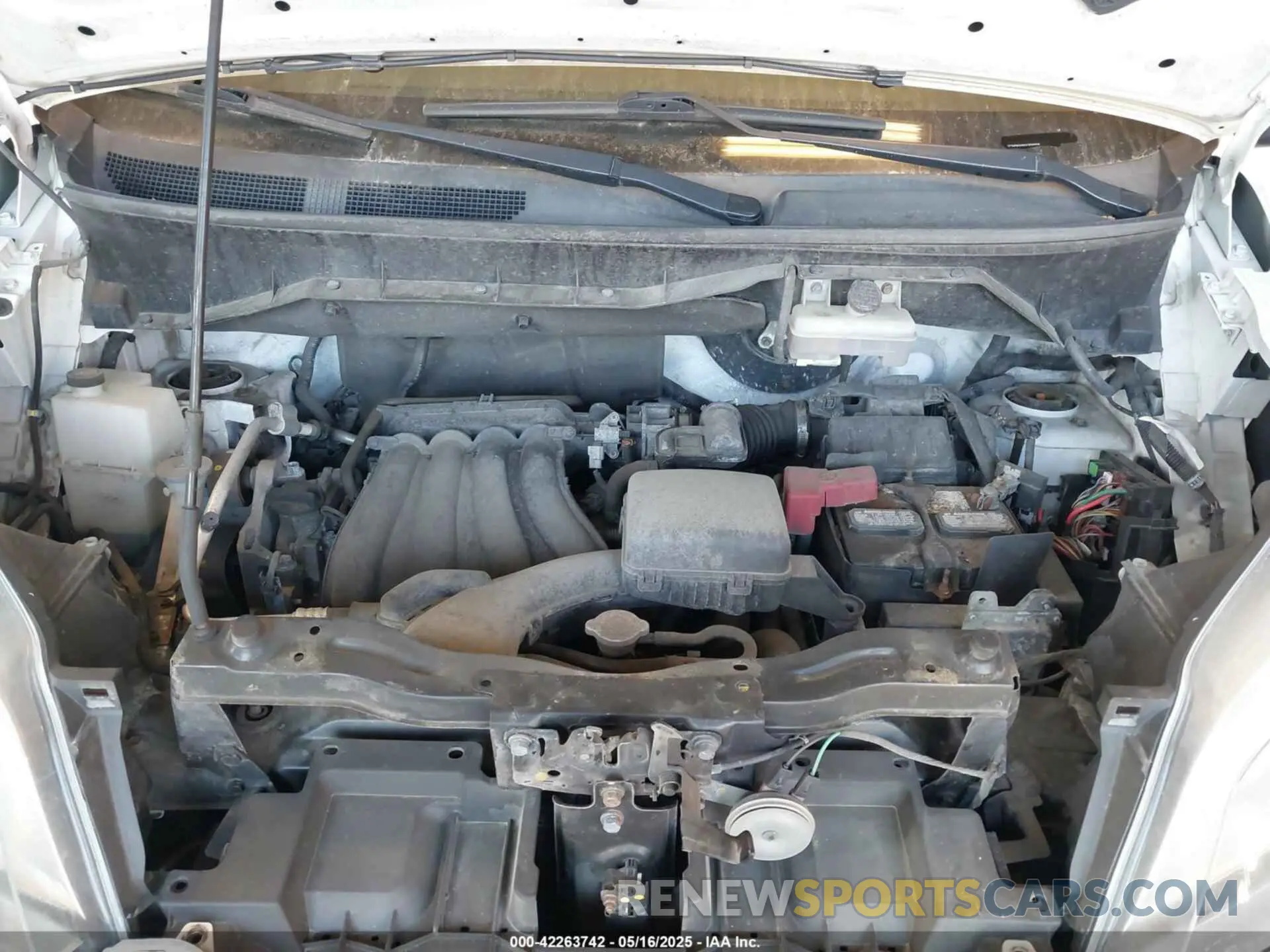 10 Photograph of a damaged car 3N6CM0KN9KK699096 NISSAN NV200 2019