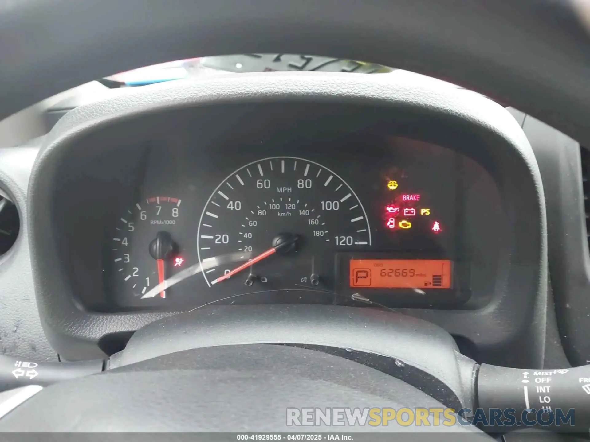 7 Photograph of a damaged car 3N6CM0KN9KK702885 NISSAN NV200 2019
