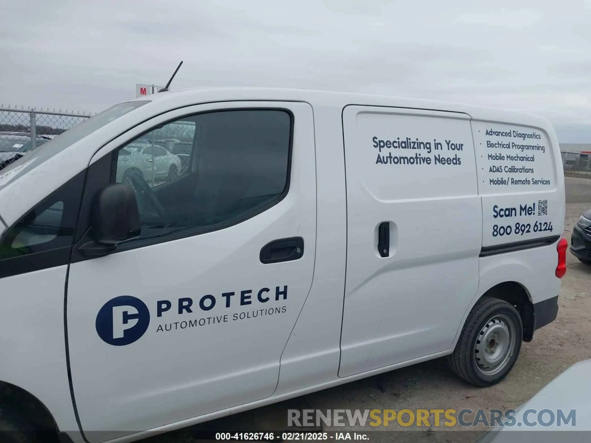 14 Photograph of a damaged car 3N6CM0KN9KK703180 NISSAN NV200 2019