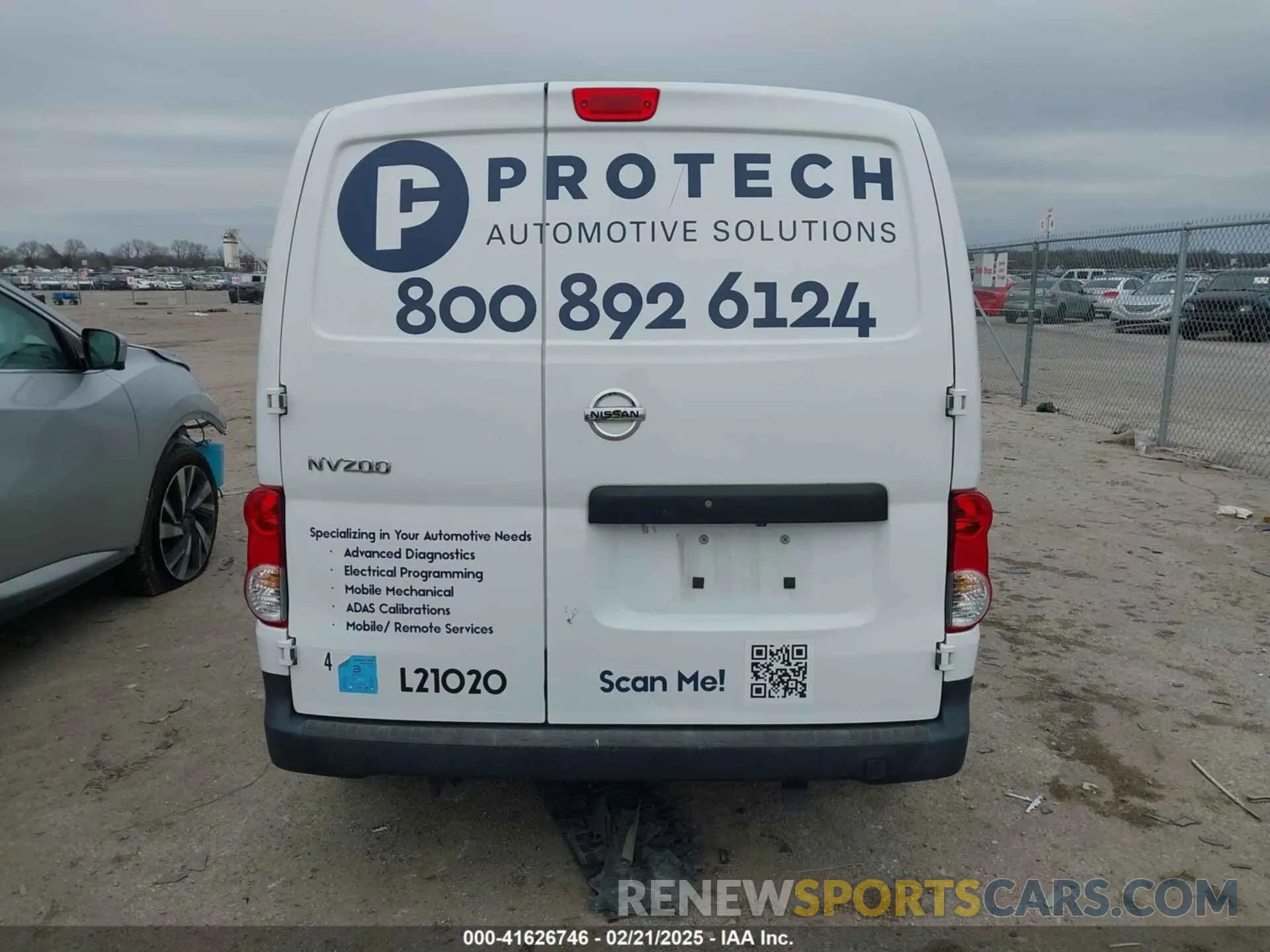 16 Photograph of a damaged car 3N6CM0KN9KK703180 NISSAN NV200 2019