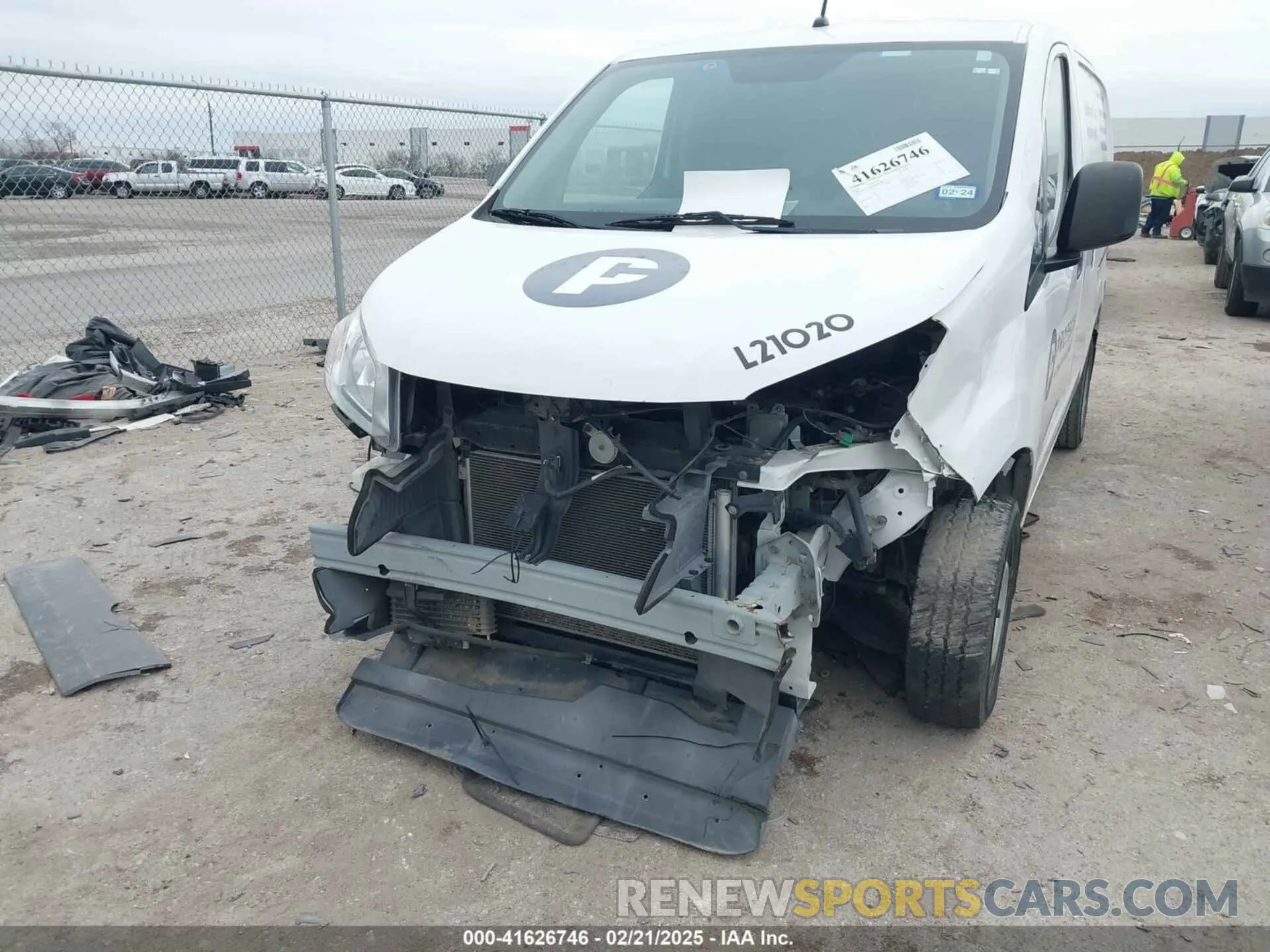 6 Photograph of a damaged car 3N6CM0KN9KK703180 NISSAN NV200 2019