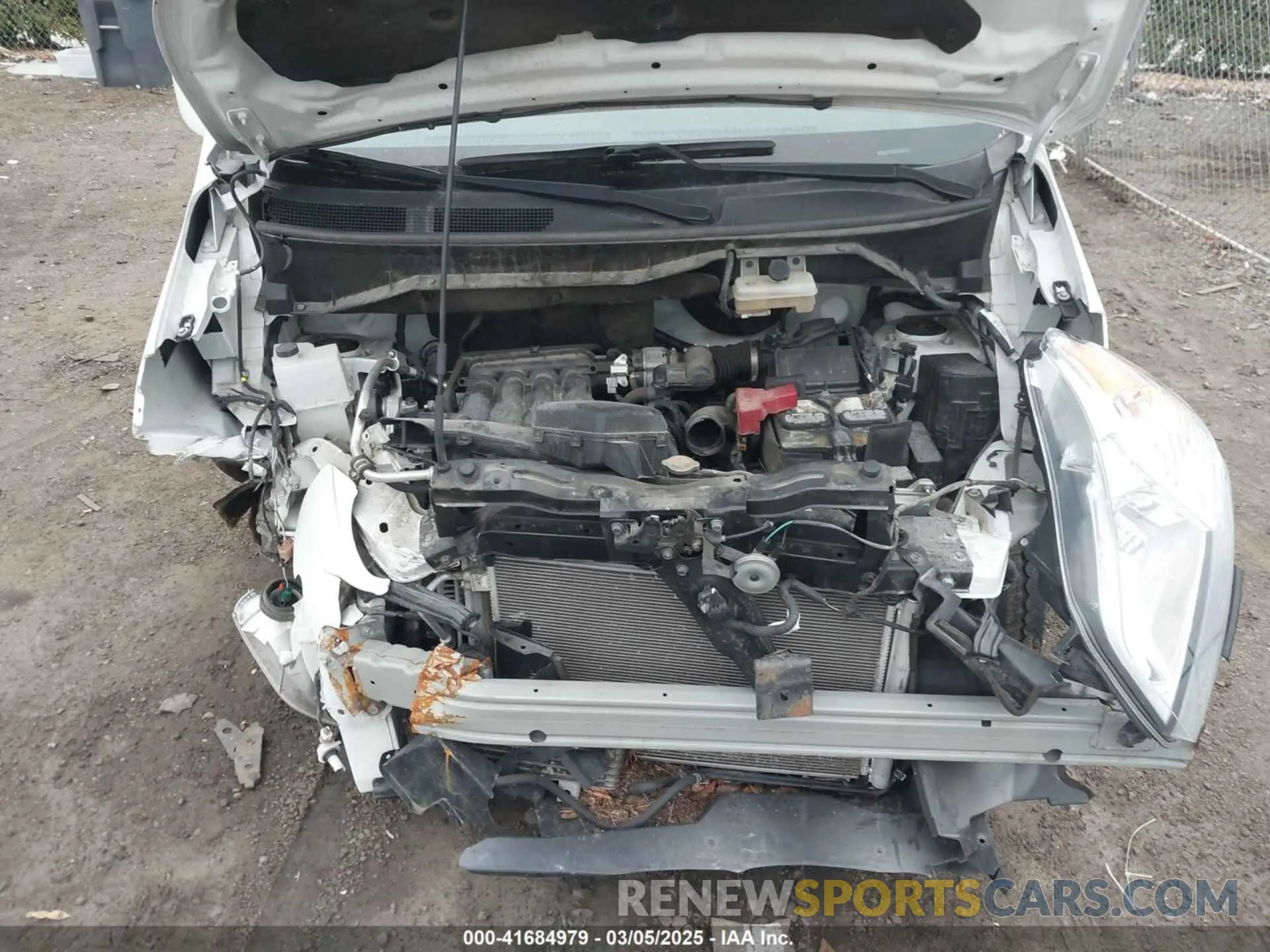10 Photograph of a damaged car 3N6CM0KN9KK706662 NISSAN NV200 2019