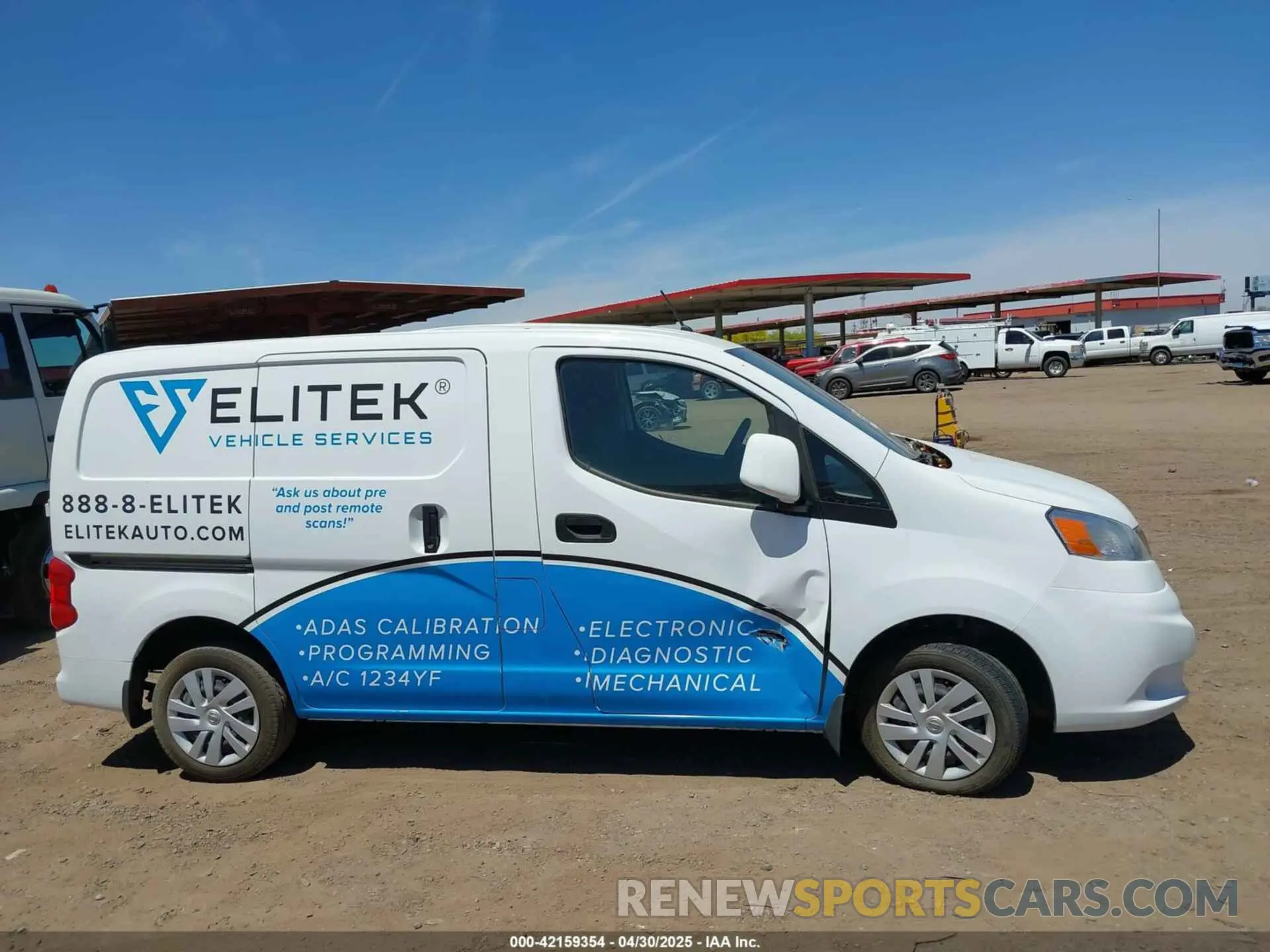 13 Photograph of a damaged car 3N6CM0KN9KK710081 NISSAN NV200 2019