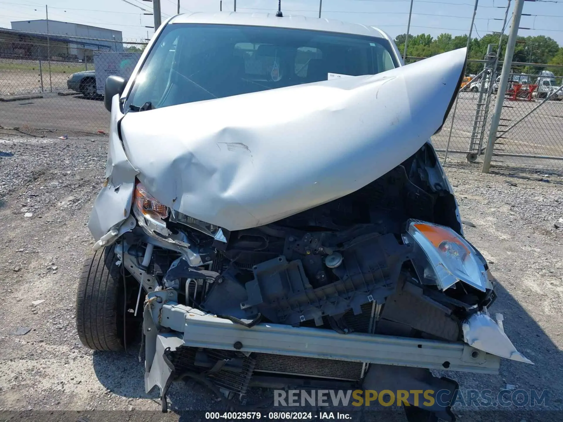 12 Photograph of a damaged car 3N6CM0KNXKK699172 NISSAN NV200 2019