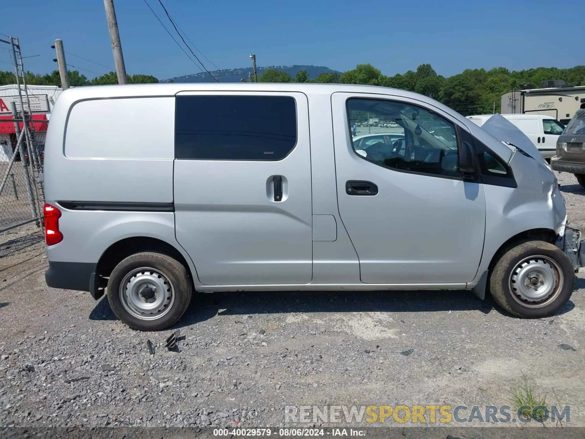 13 Photograph of a damaged car 3N6CM0KNXKK699172 NISSAN NV200 2019