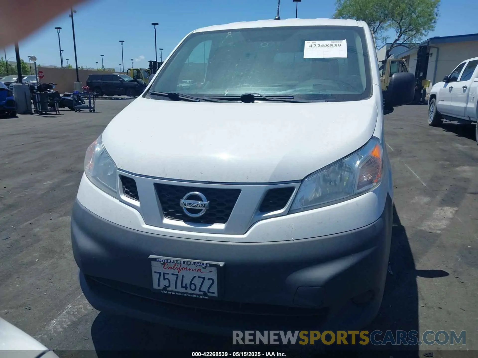 12 Photograph of a damaged car 3N6CM0KNXKK705276 NISSAN NV200 2019