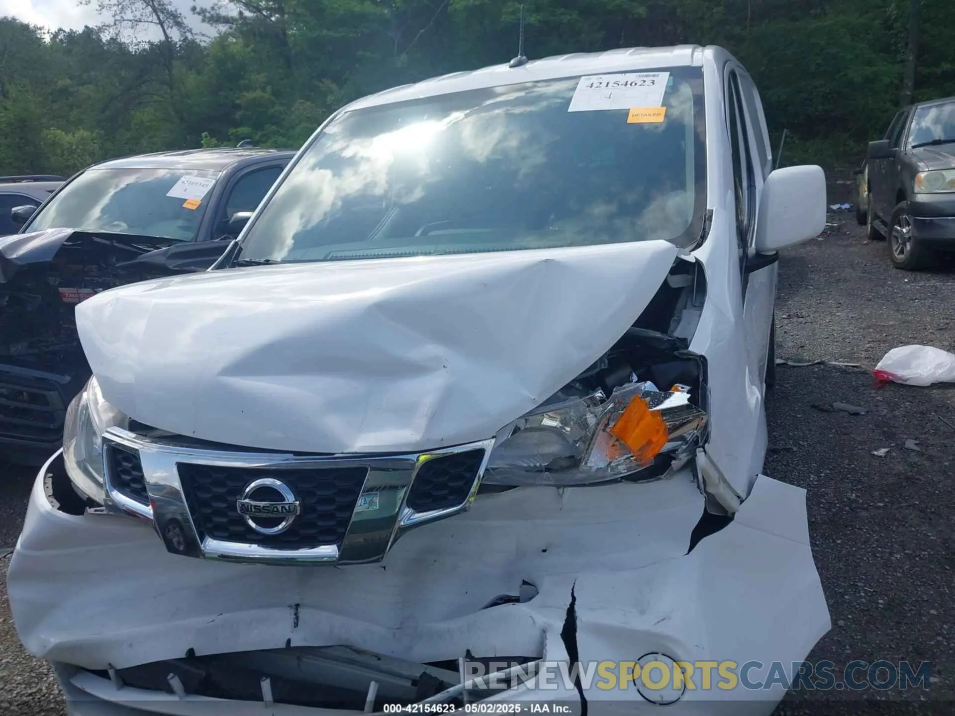 6 Photograph of a damaged car 3N6CM0KNXKK708887 NISSAN NV200 2019