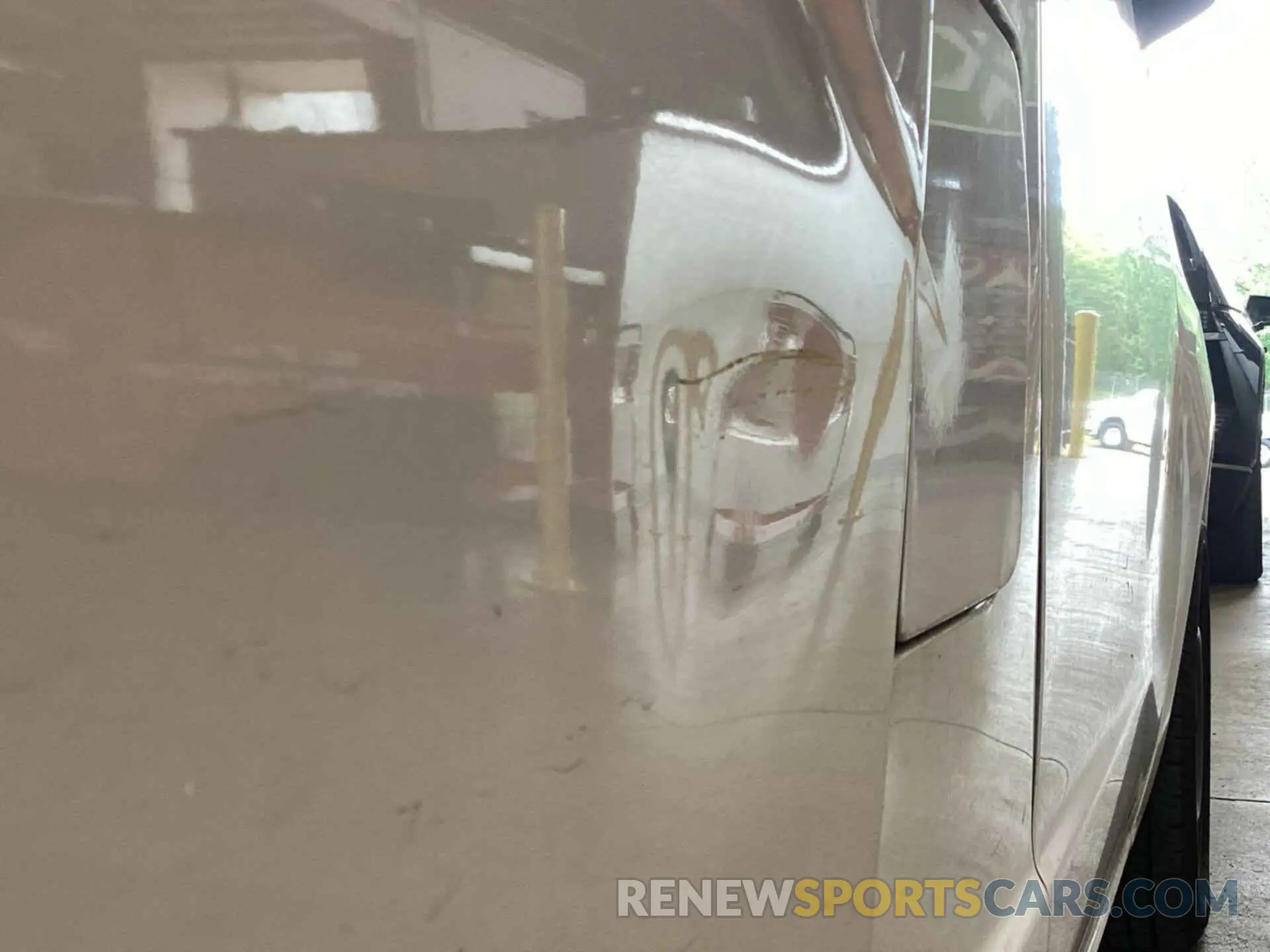 4 Photograph of a damaged car 3N6CM0KN0LK704462 NISSAN NV200 2020