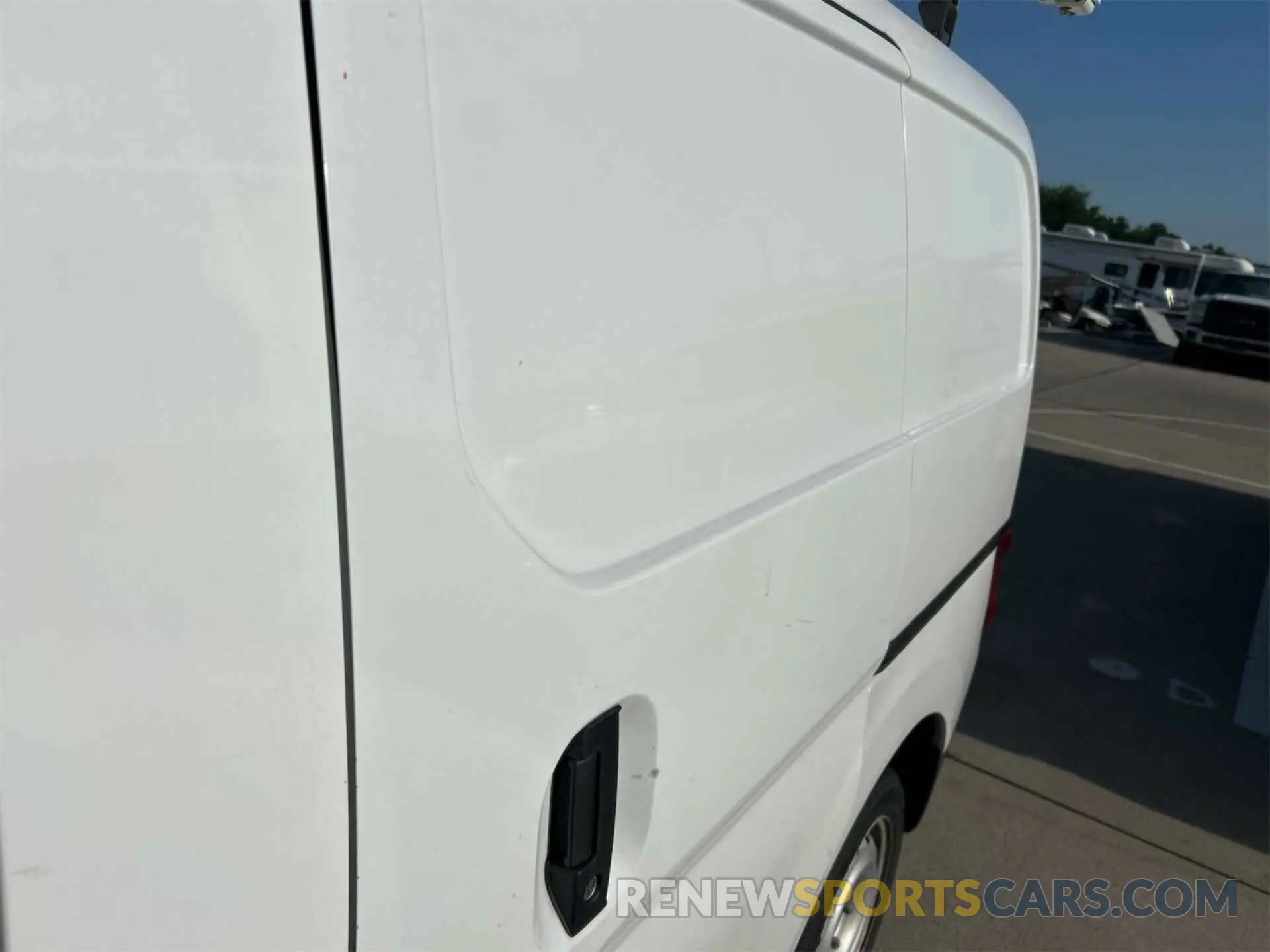5 Photograph of a damaged car 3N6CM0KN3LK700292 NISSAN NV200 2020